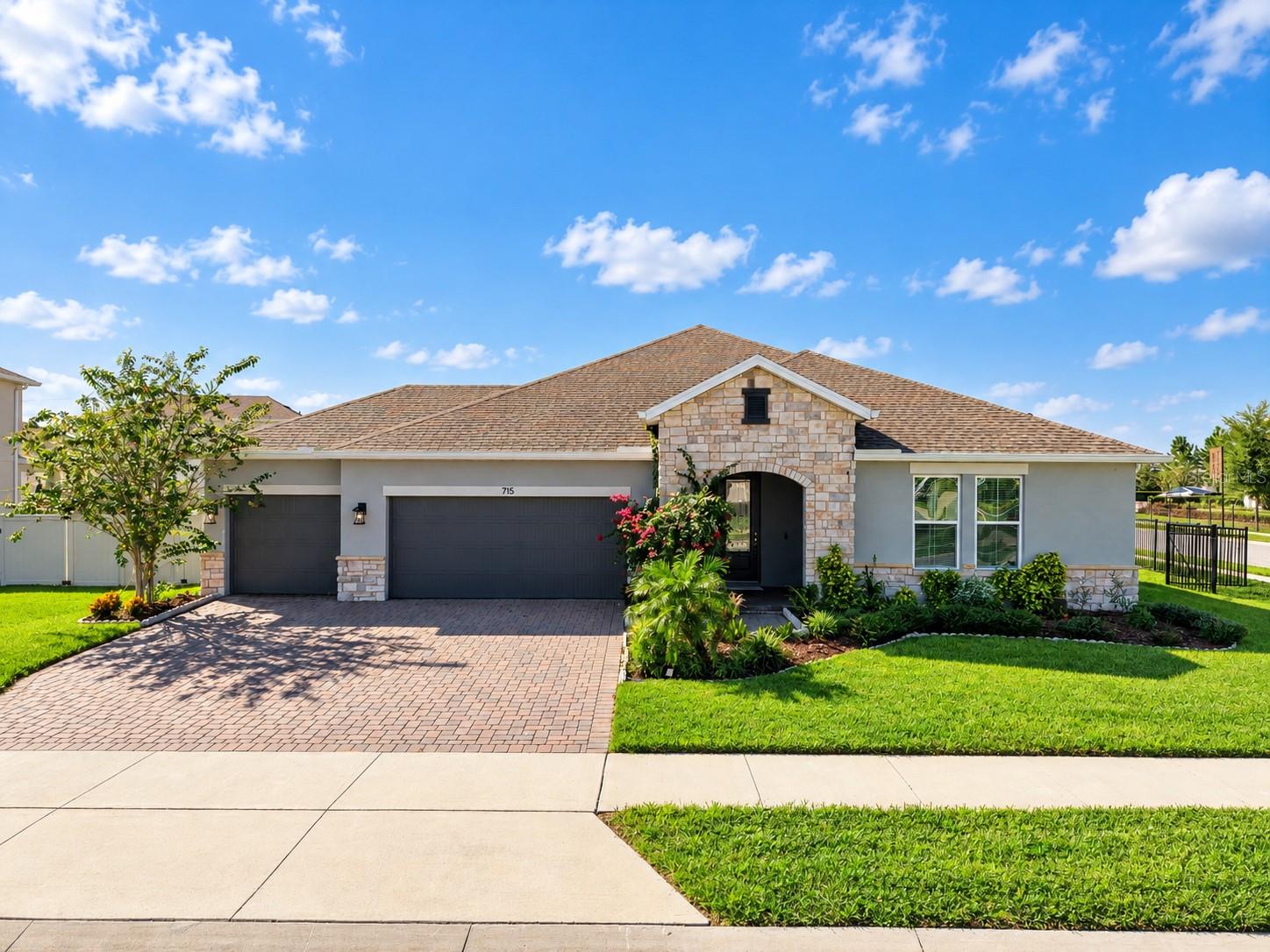715 BLUE CITRUS LANE home for sale in Park View At The Hills