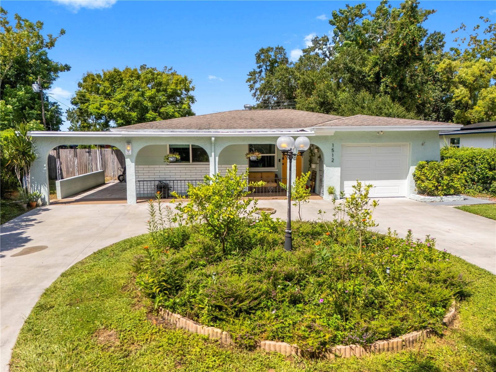 1512 COUNTRY LANE