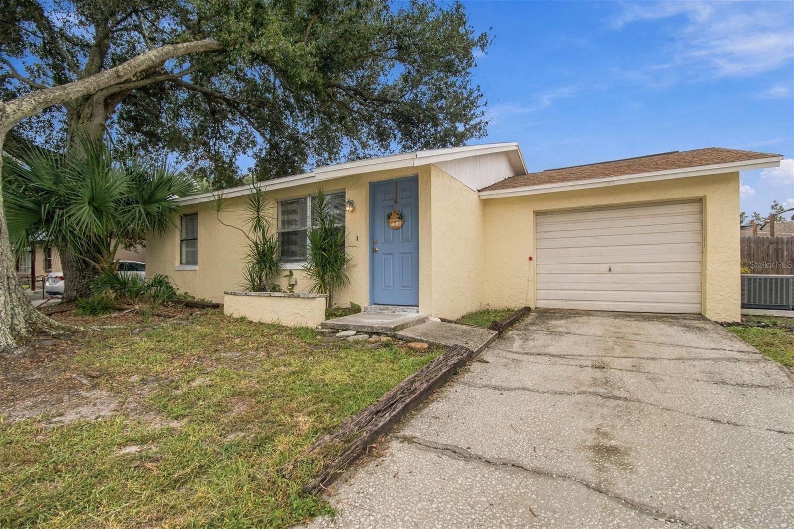 8406 WILLOW FOREST COURT
