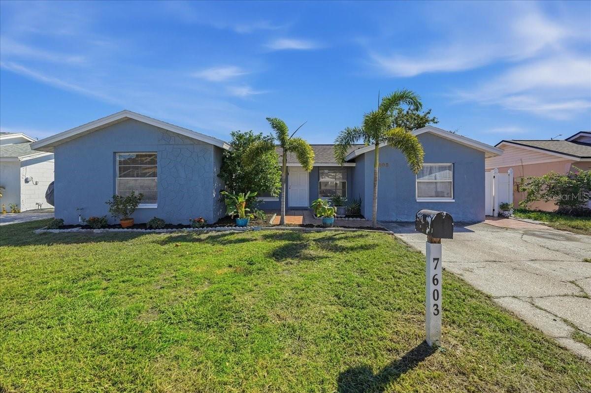 7603 WOODLAND OAKS COURT