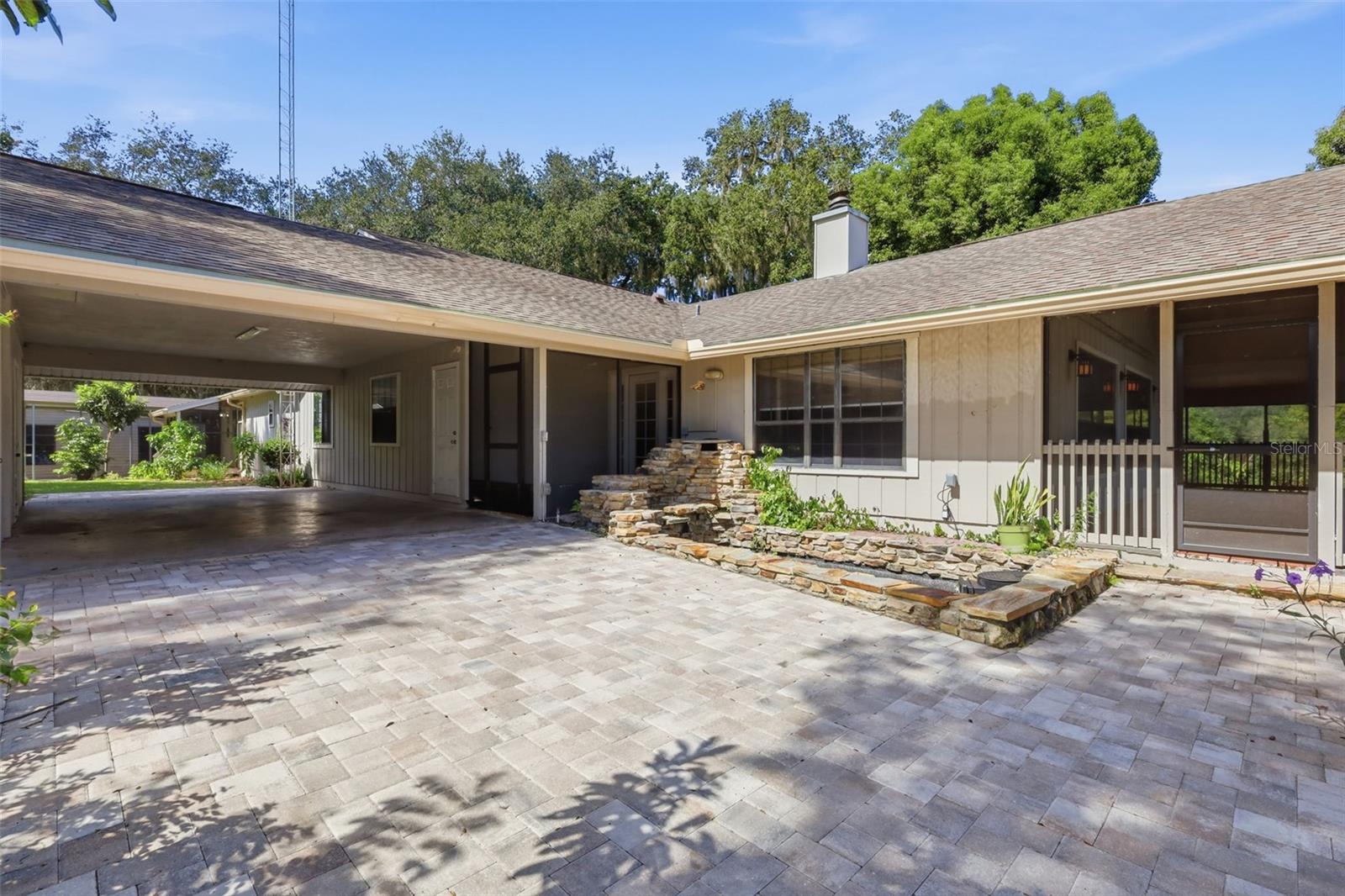 41520 CHARM LAKE DRIVE, home for sale in Umatilla
