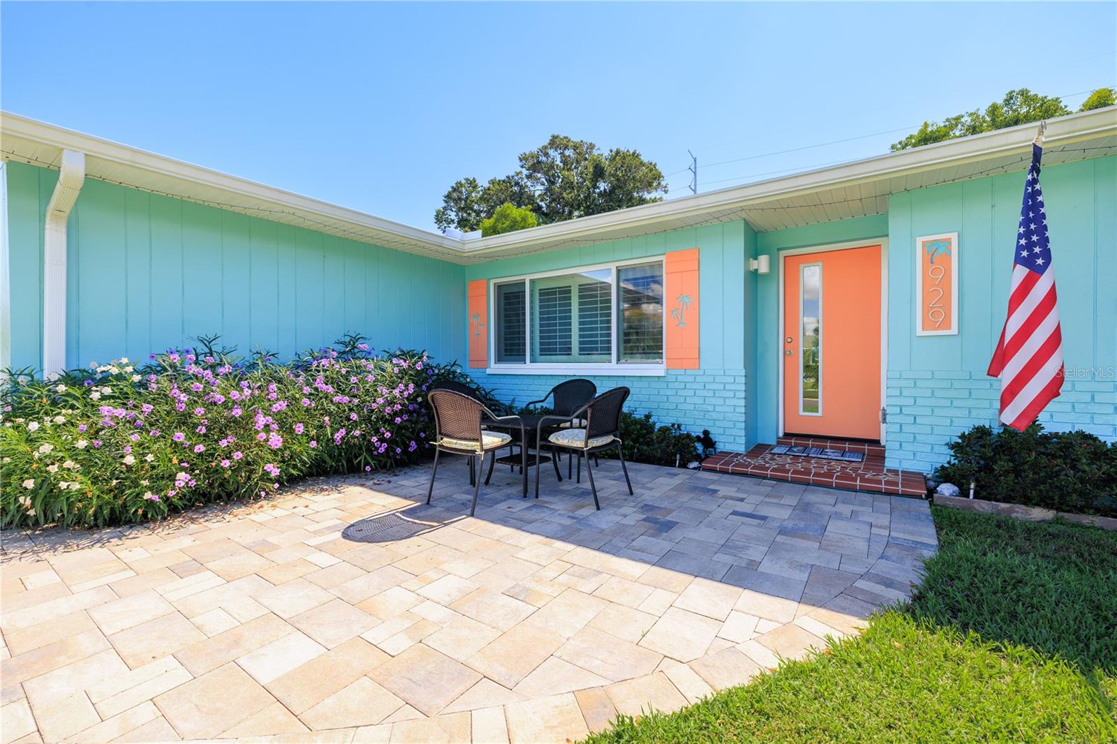 929 SANTA MONICA DRIVE, home for sale in Dunedin