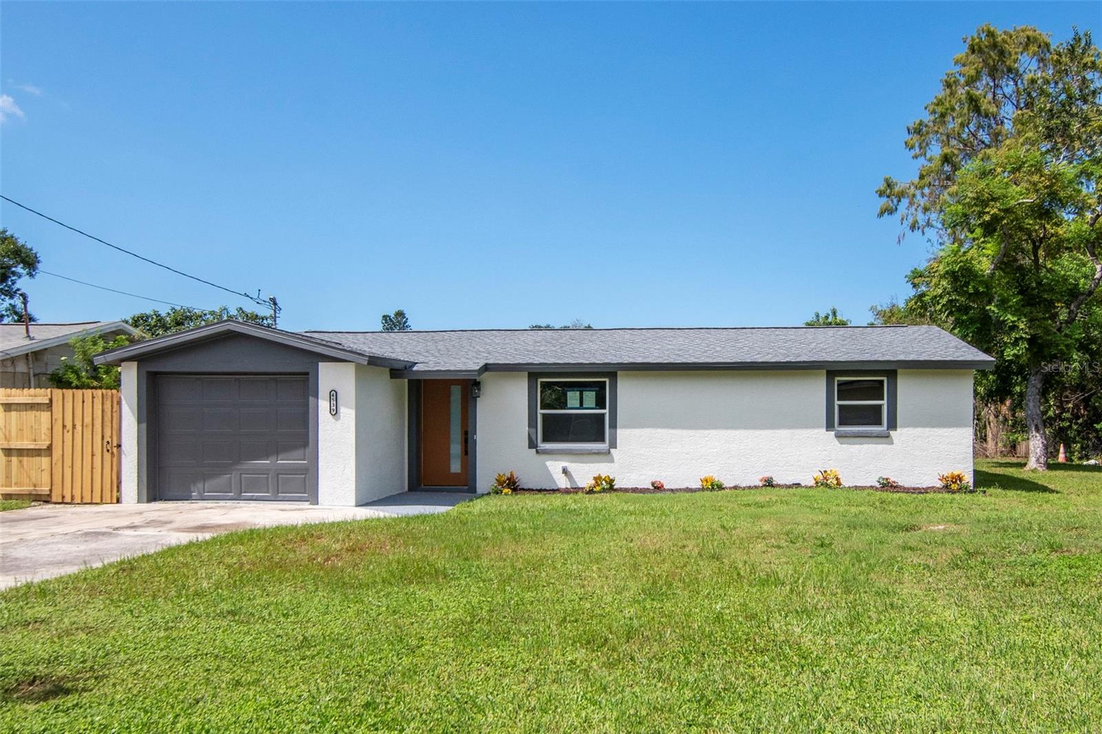 4539 NEEDLE PALM DRIVE