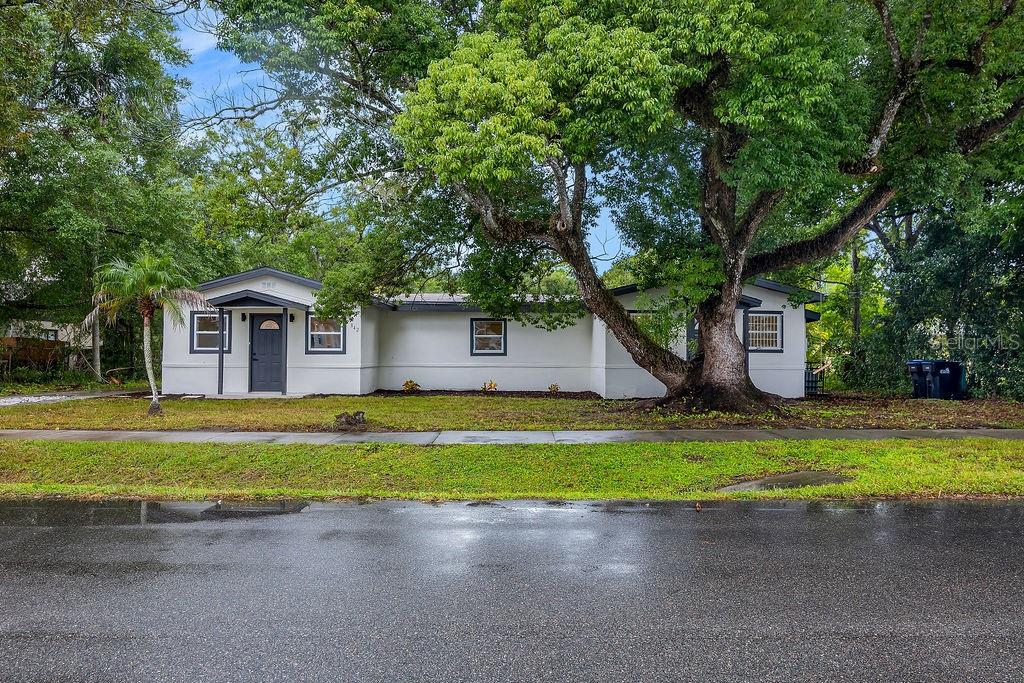 842 DENNIS AVENUE