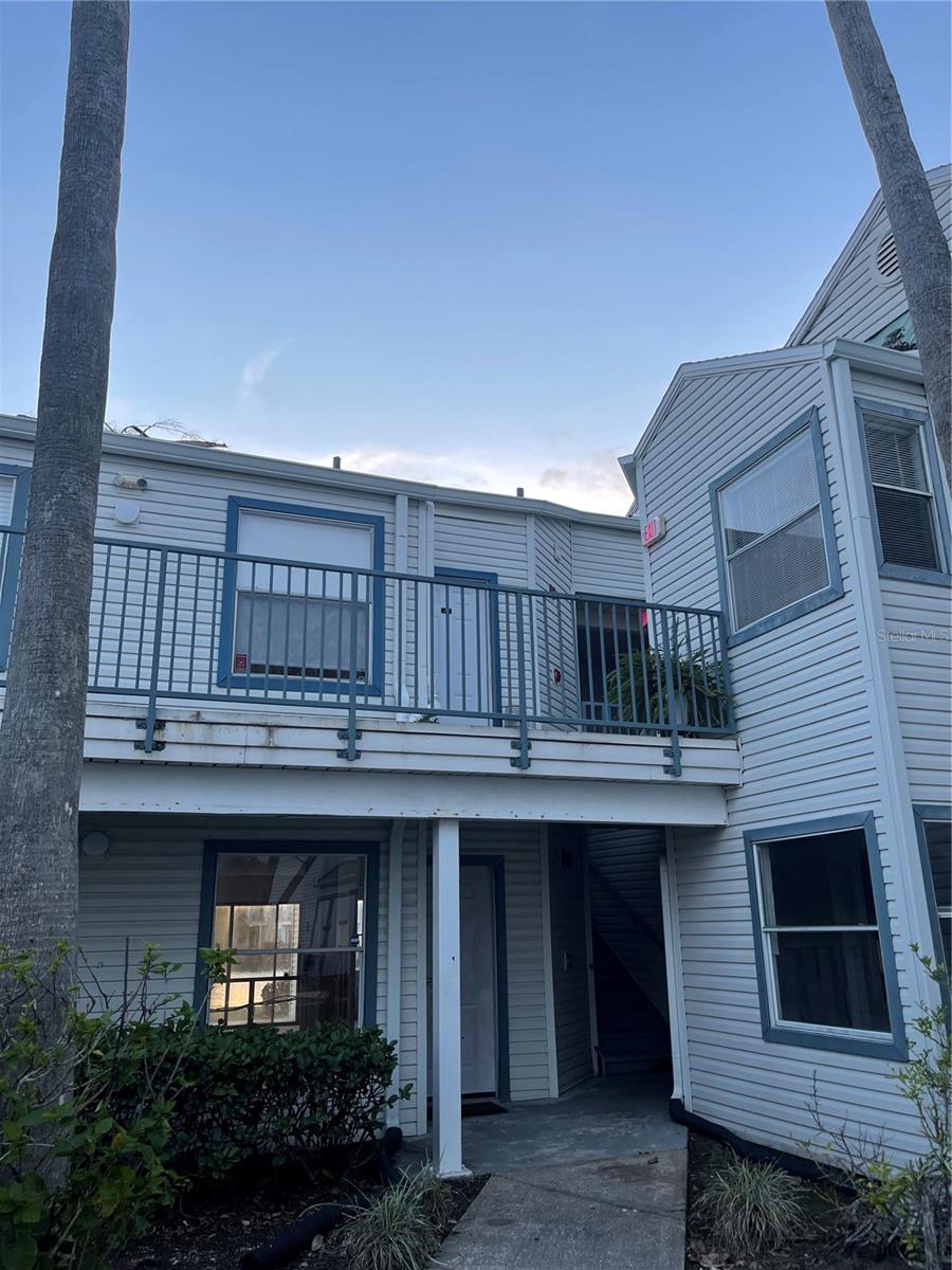 2516 WOODGATE BOULEVARD #205