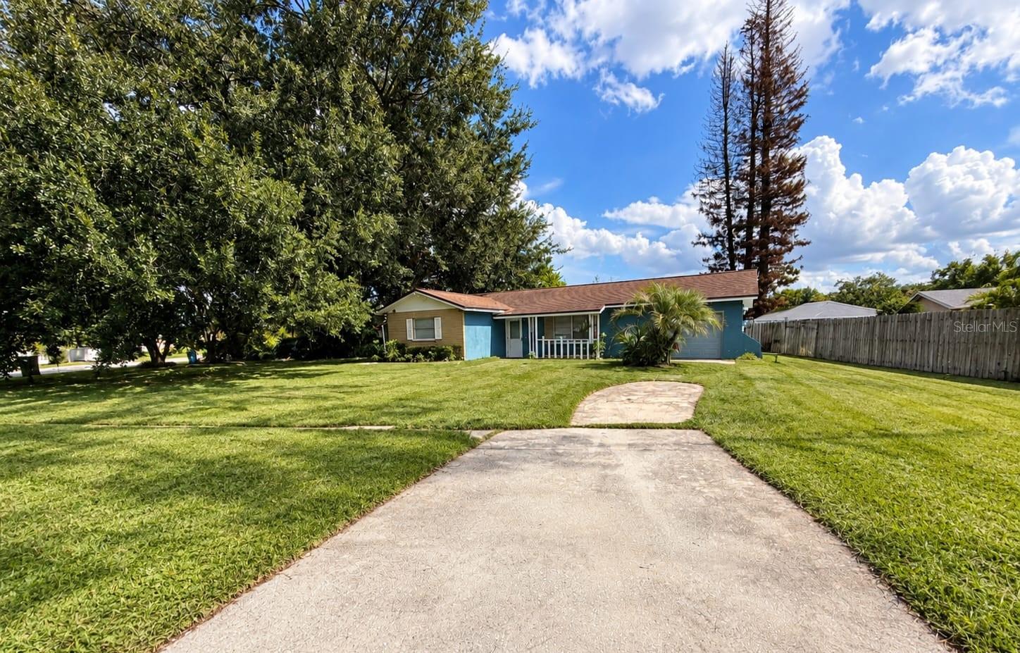 8148 CYERS LANE