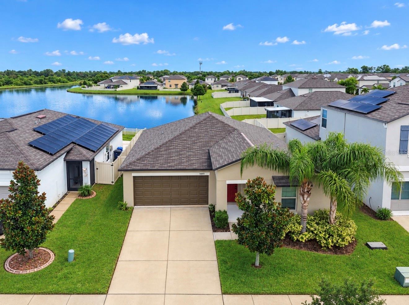 5005 WHITE CHICORY DRIVE home for sale in Leisey