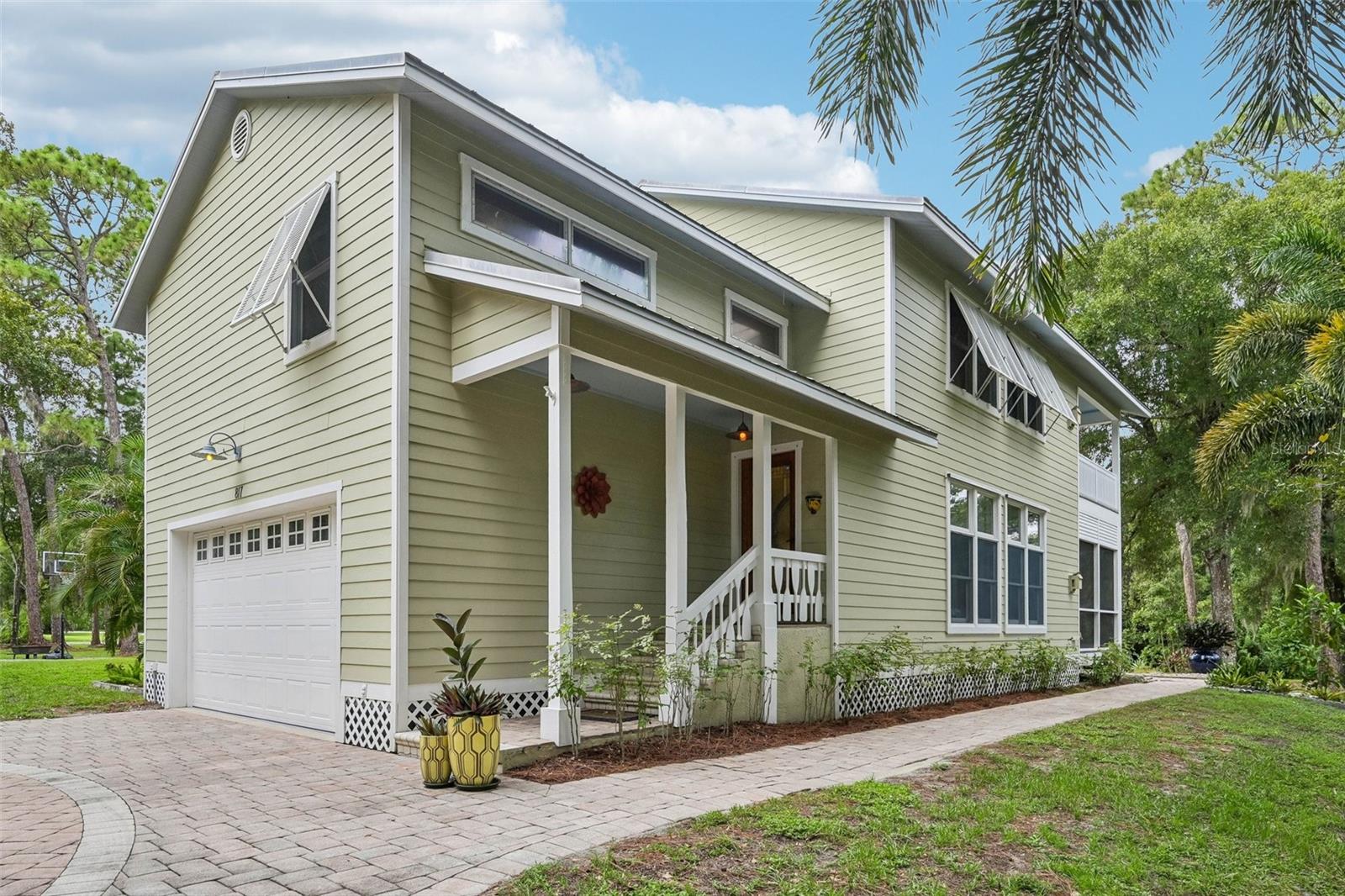817 OAK VISTA DRIVE, home for sale in Sarasota