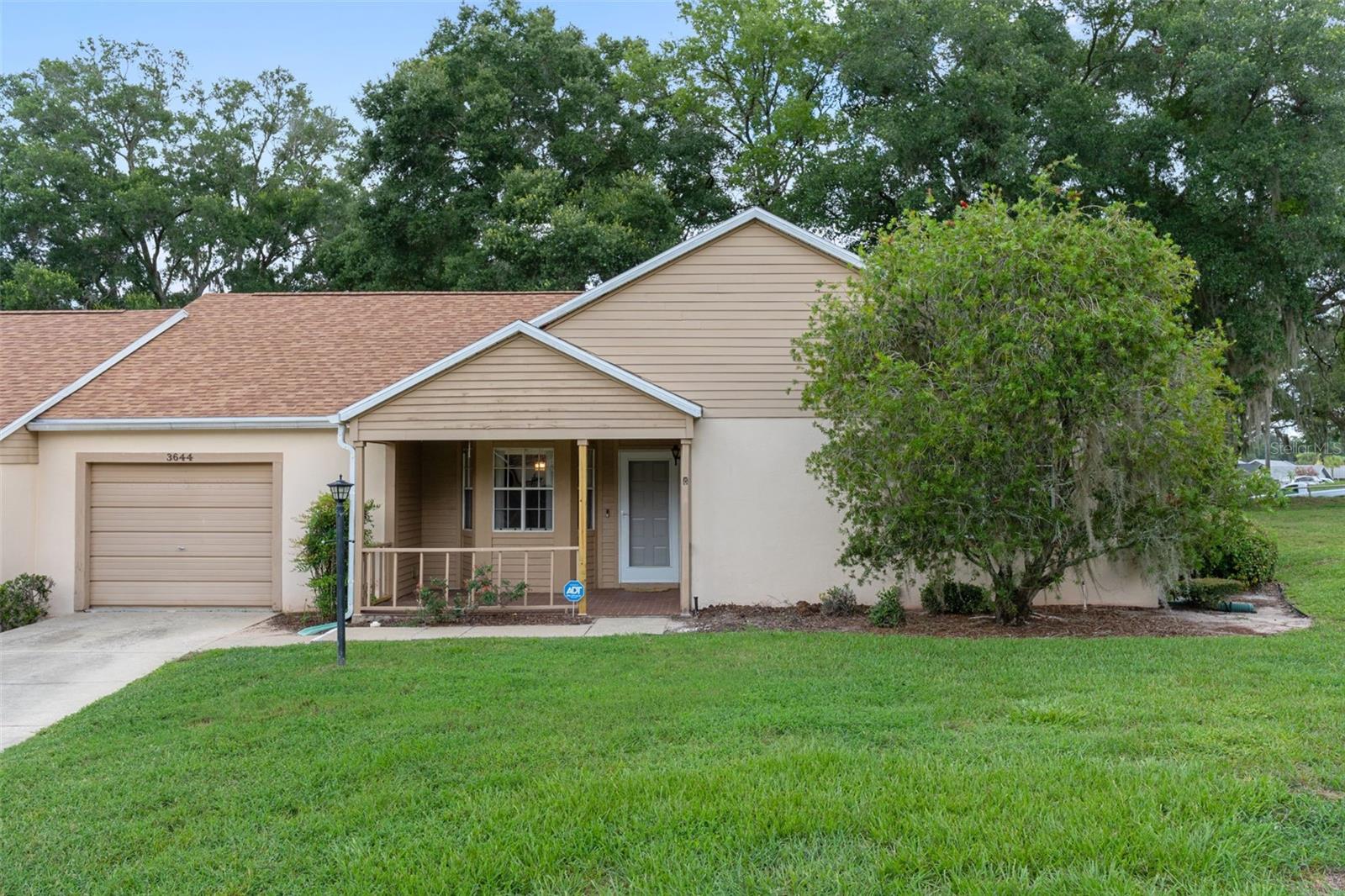 3644 N LAURELWOOD LOOP