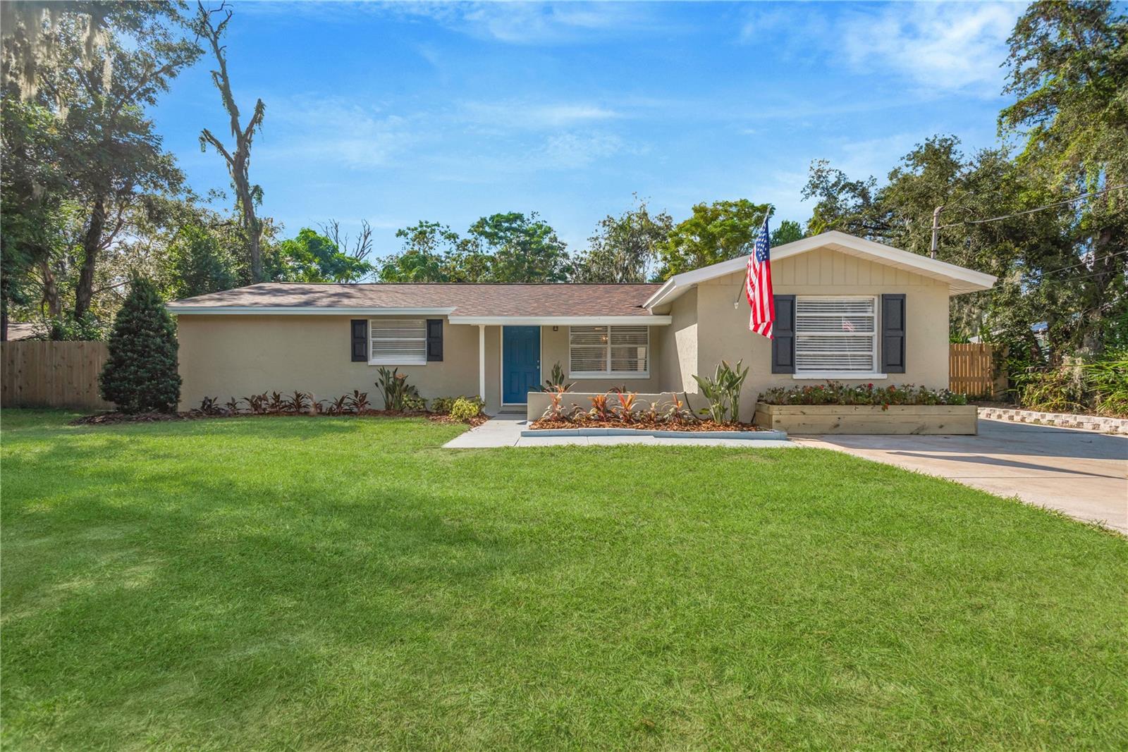 6809 VALRIE LANE