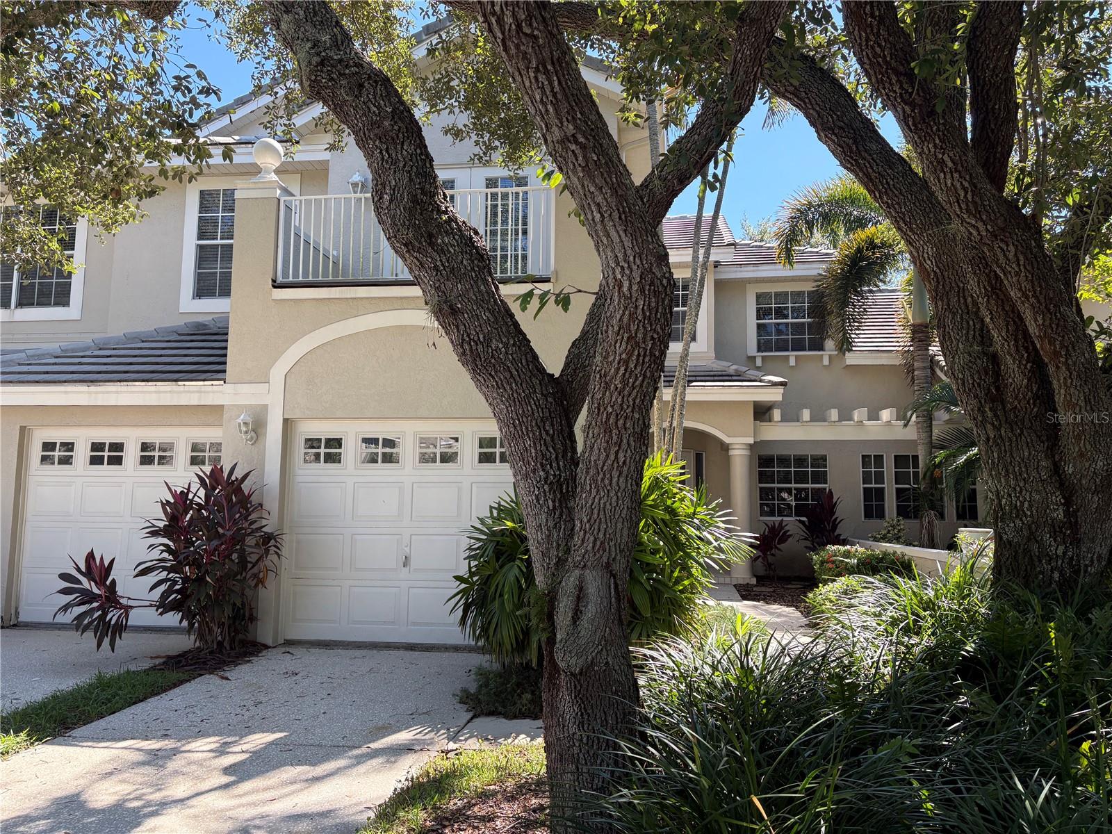 402 DATE PALM COURT