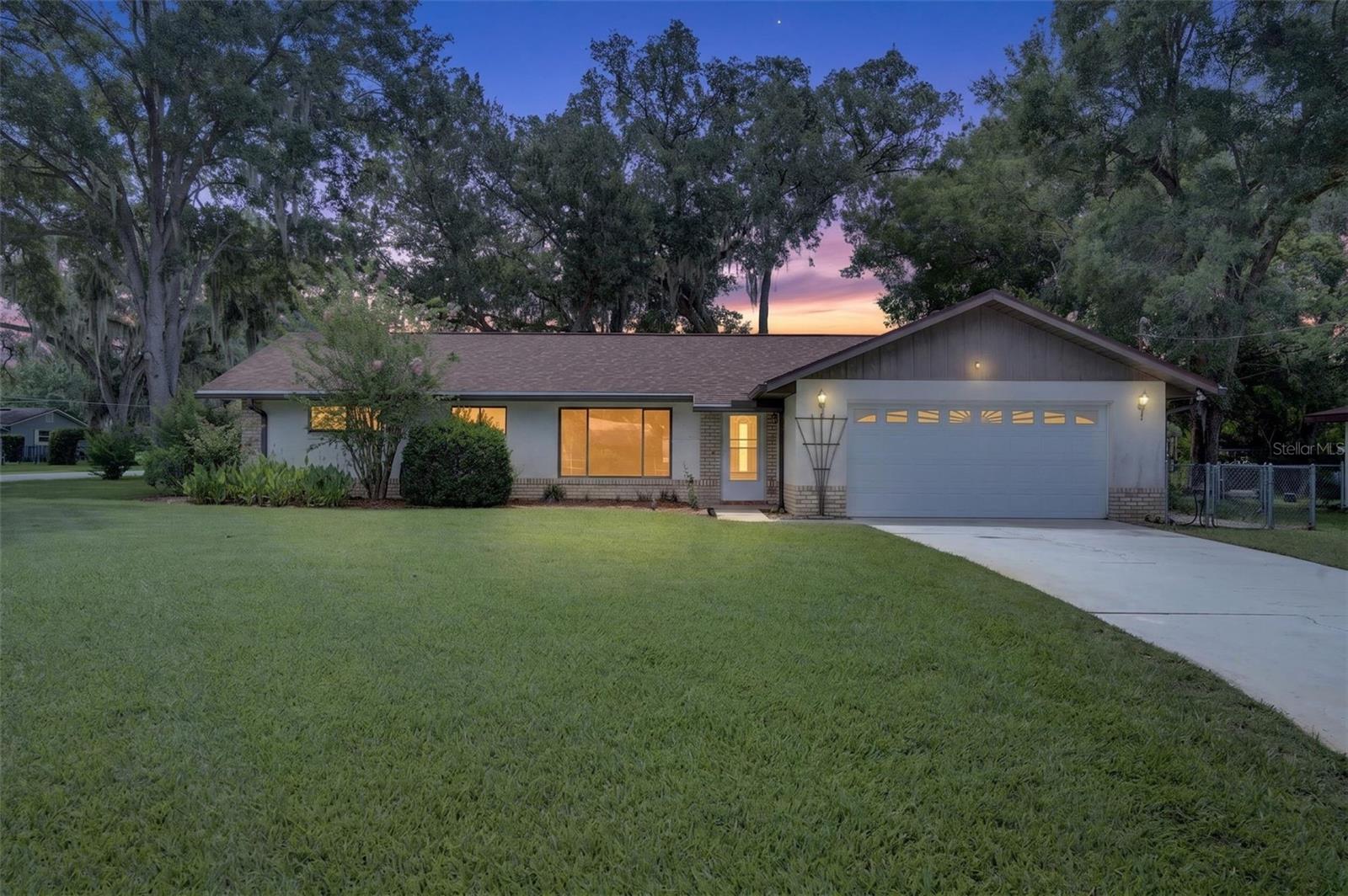 290 SANDYHOOK LANE, home for sale in DeLand