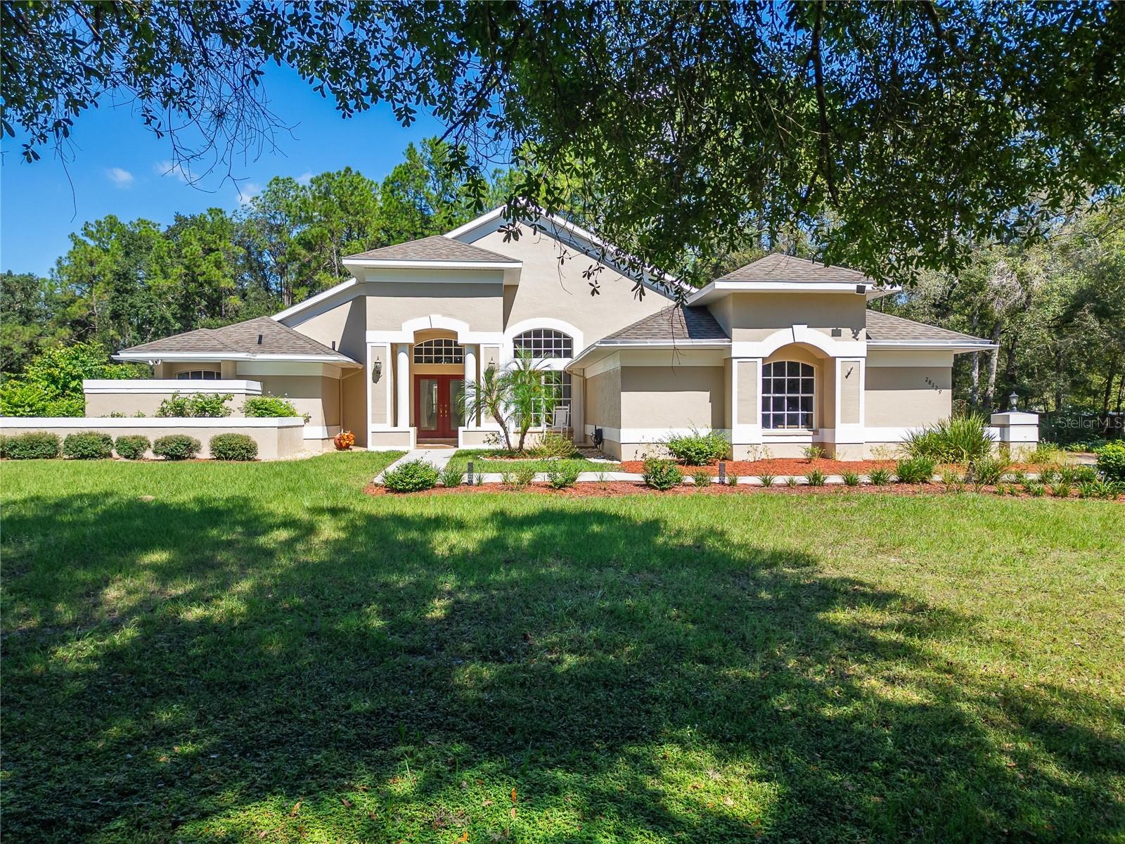 28329 LINDENHURST DRIVE