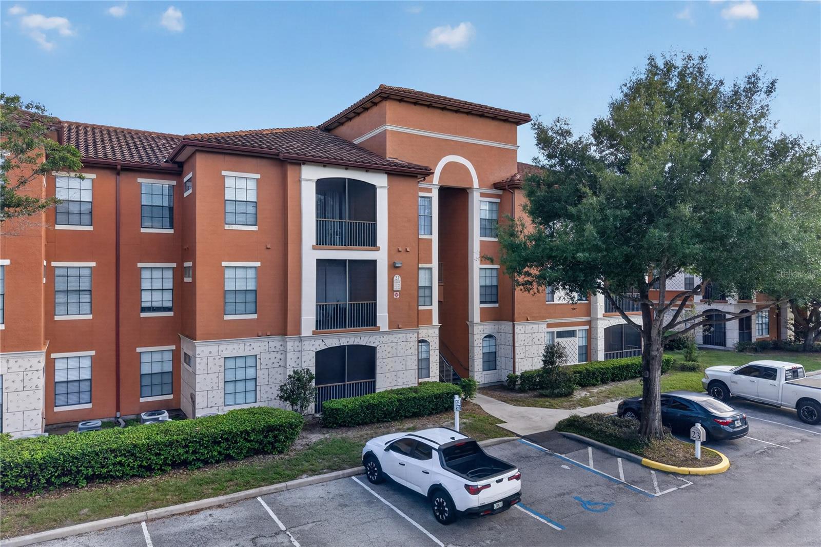 6149 METROWEST BOULEVARD #308