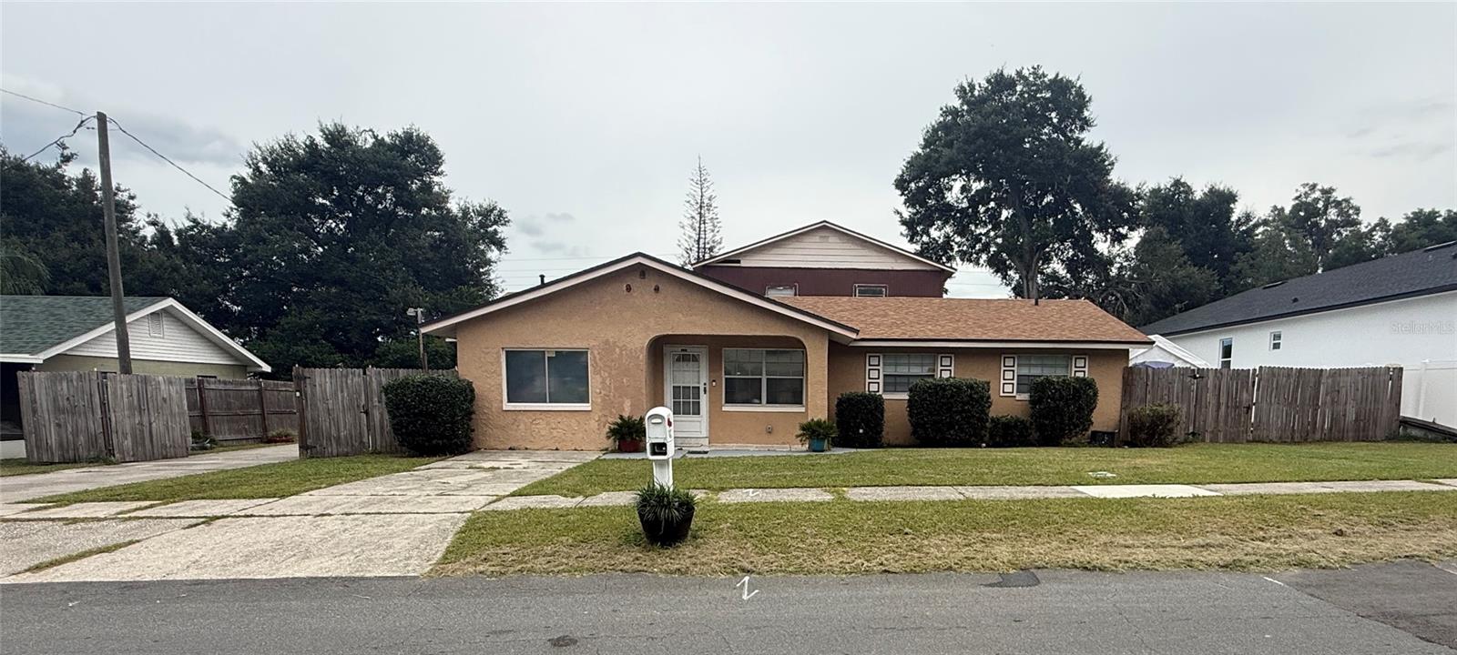 1607 WRIGHT DRIVE