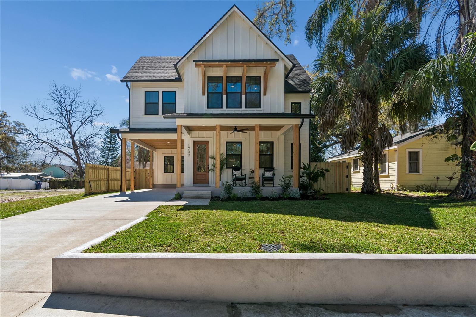 Tripoli Place