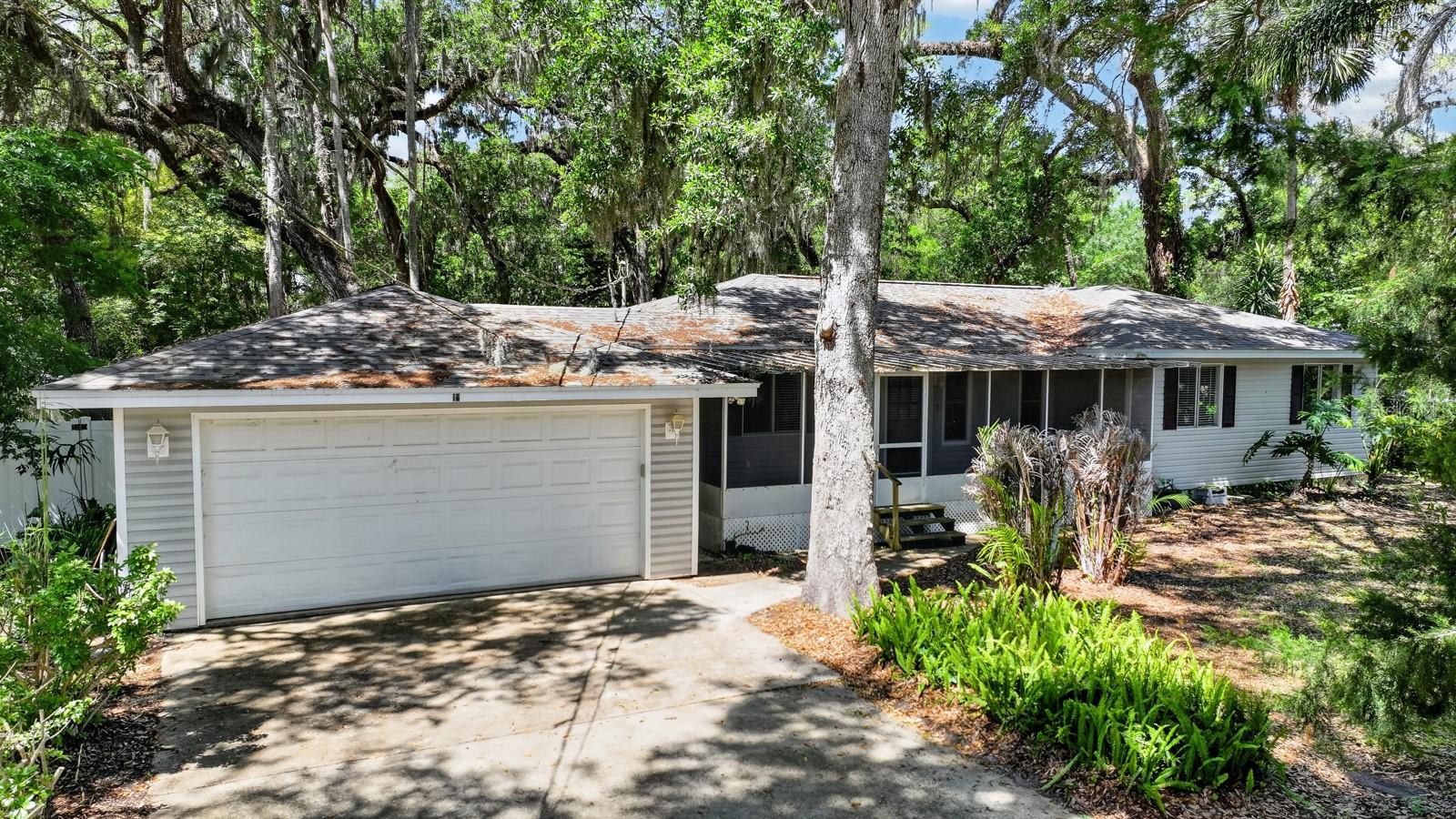 12 DAWSON DRIVE