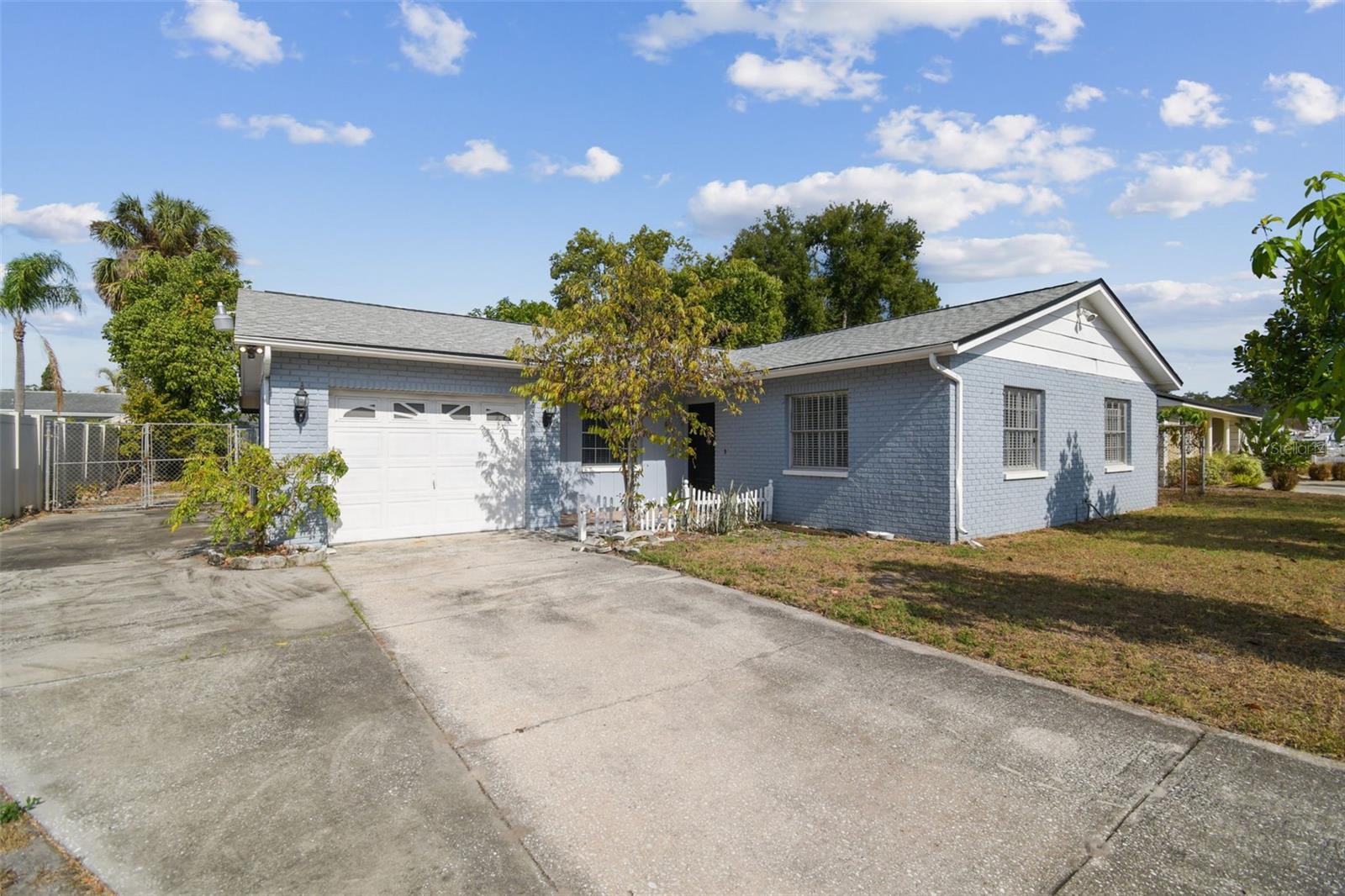 Grovewood Court in Tampa