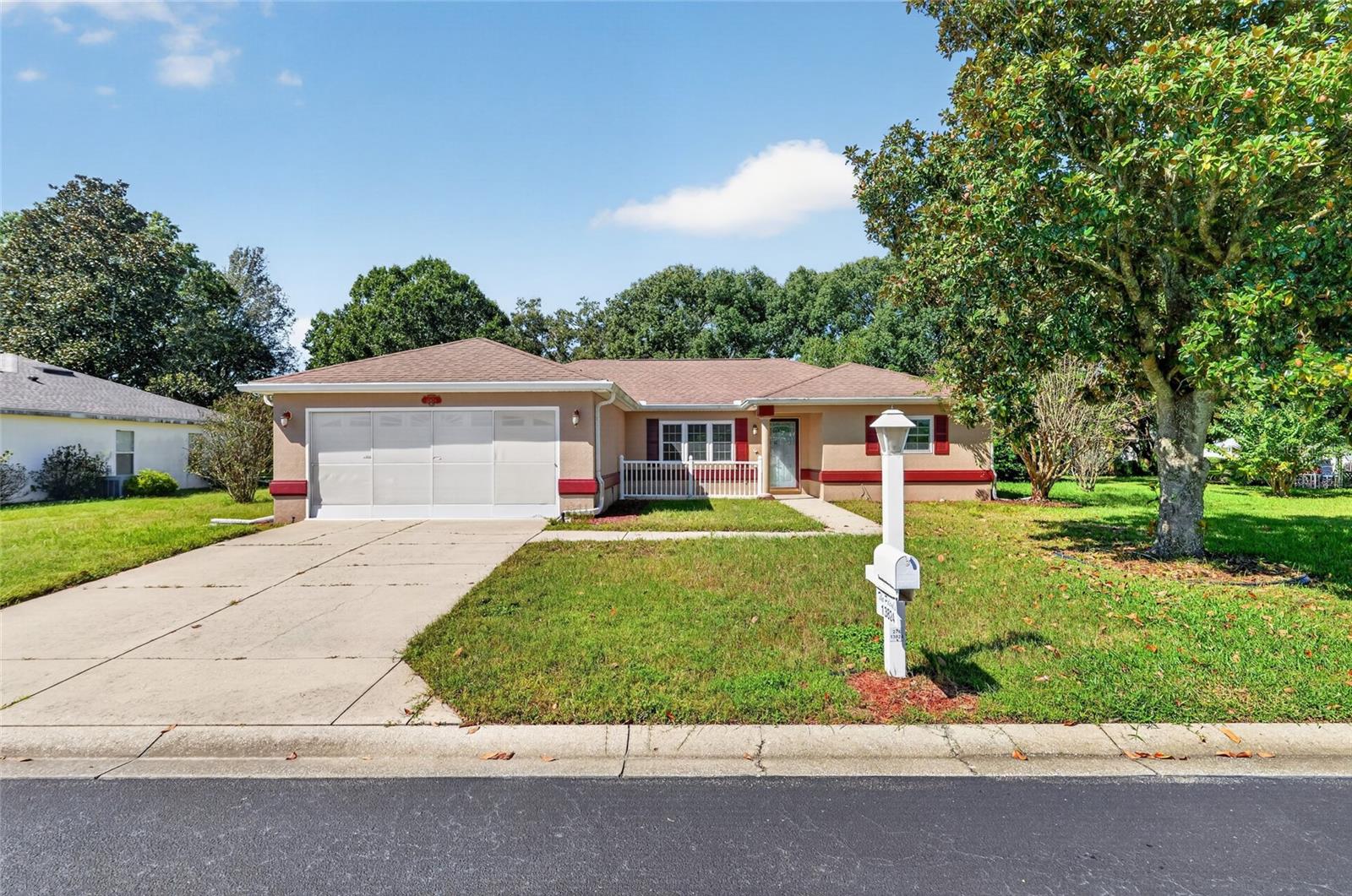 13824 SW 114TH CIRCLE home for sale in Spruce Creek Preserve