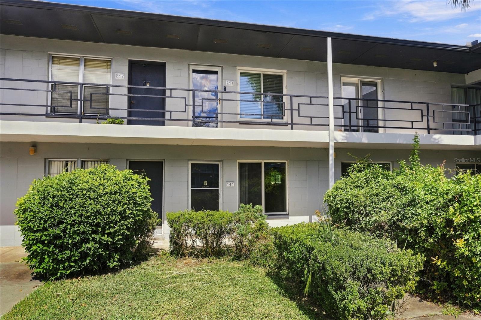 825 N PRIMROSE DRIVE #111