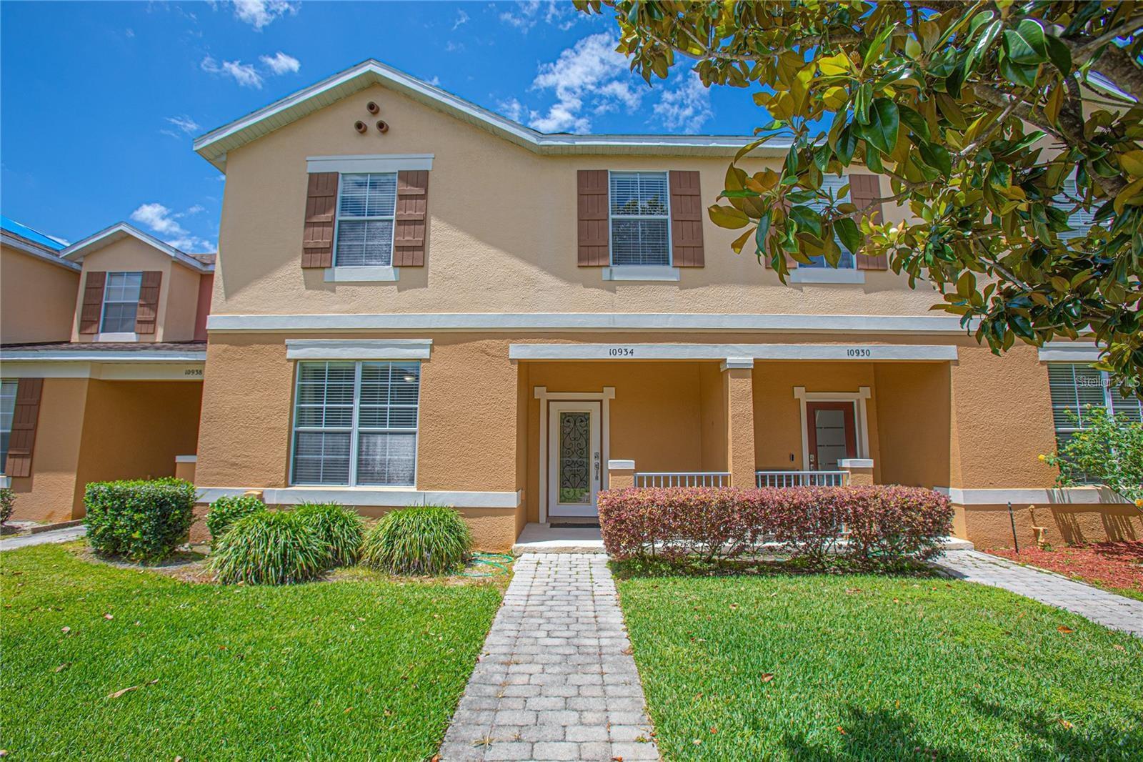 10934 SAVANNAH LANDING CIRCLE