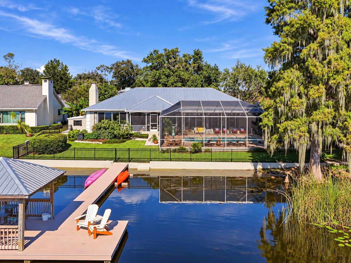 11 LAKE LINK DRIVE