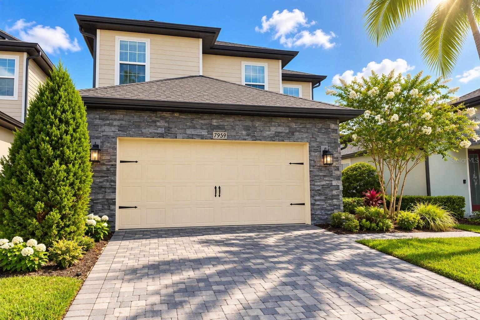 7959 DELWIN LANE