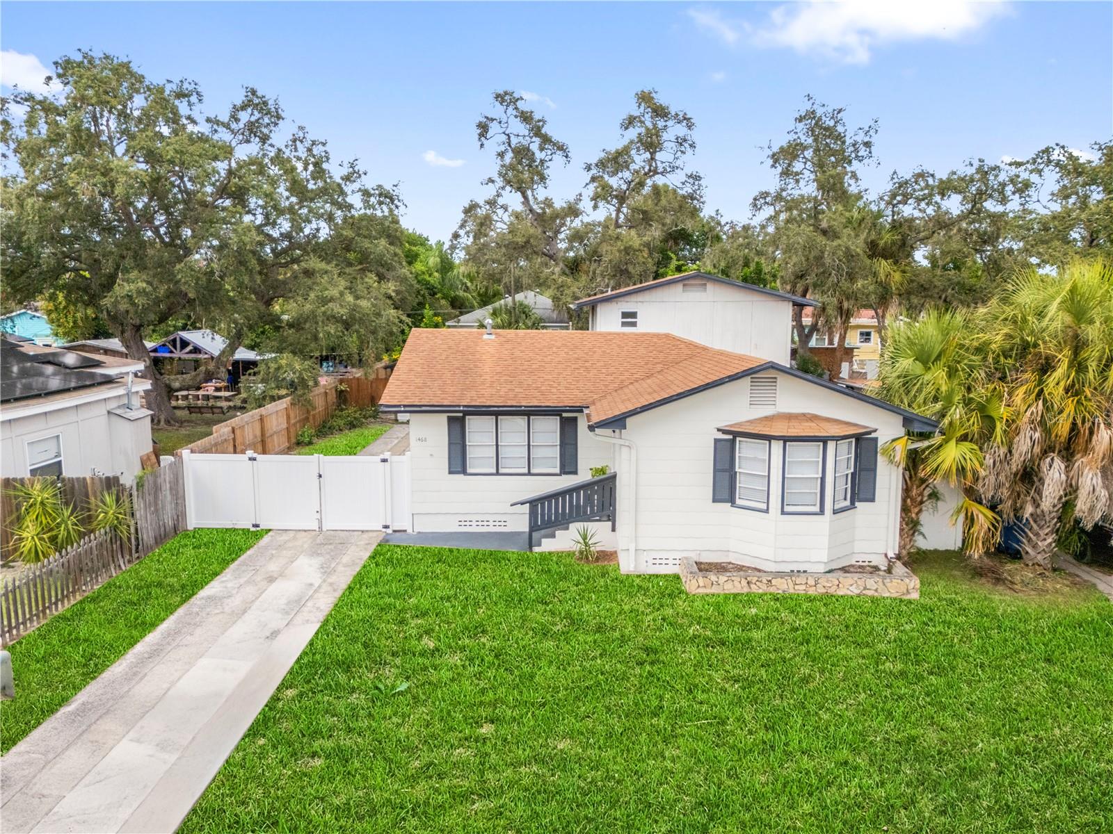 1468 DRUID ROAD