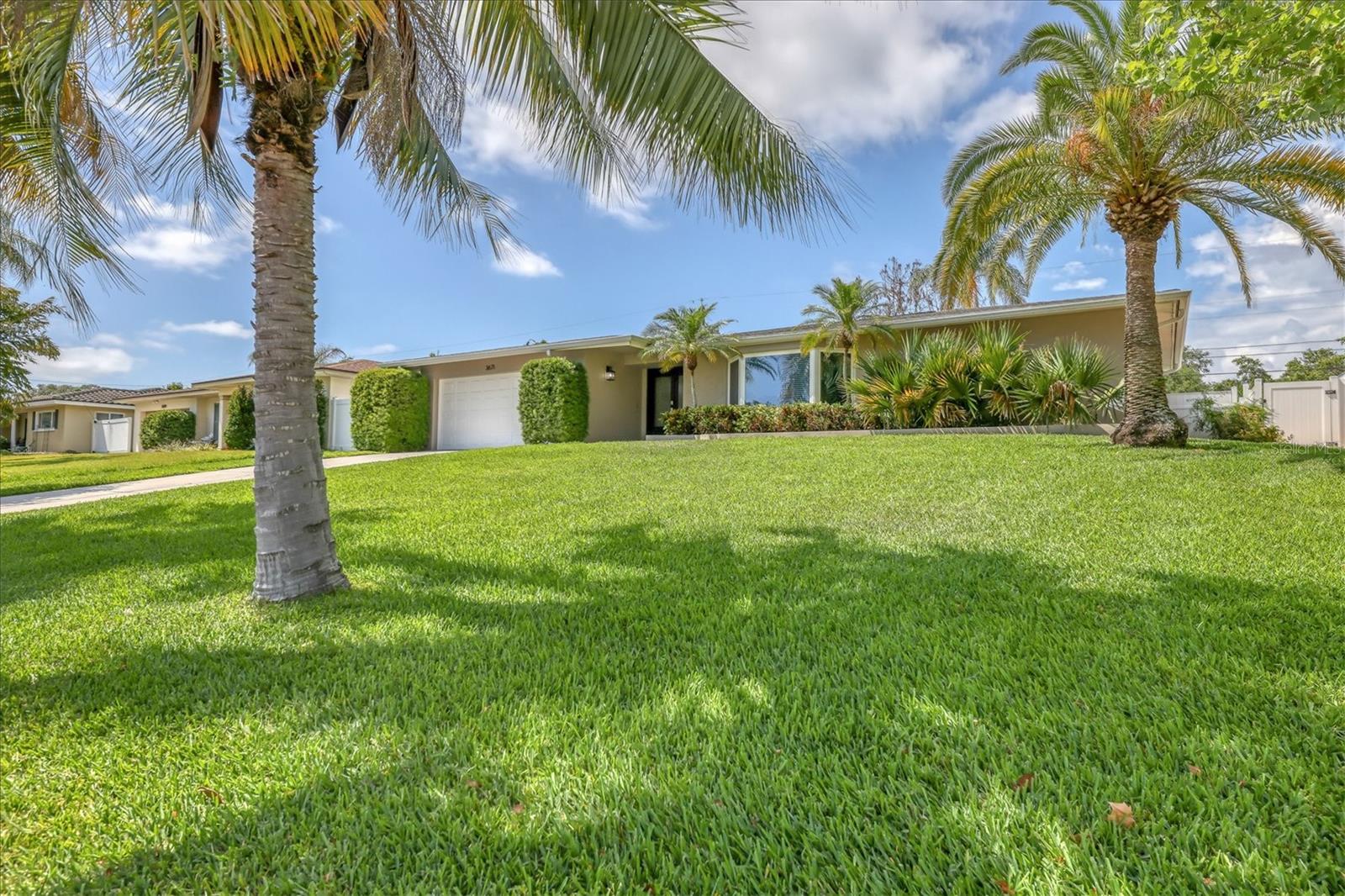 3671 AVOCADO ROAD