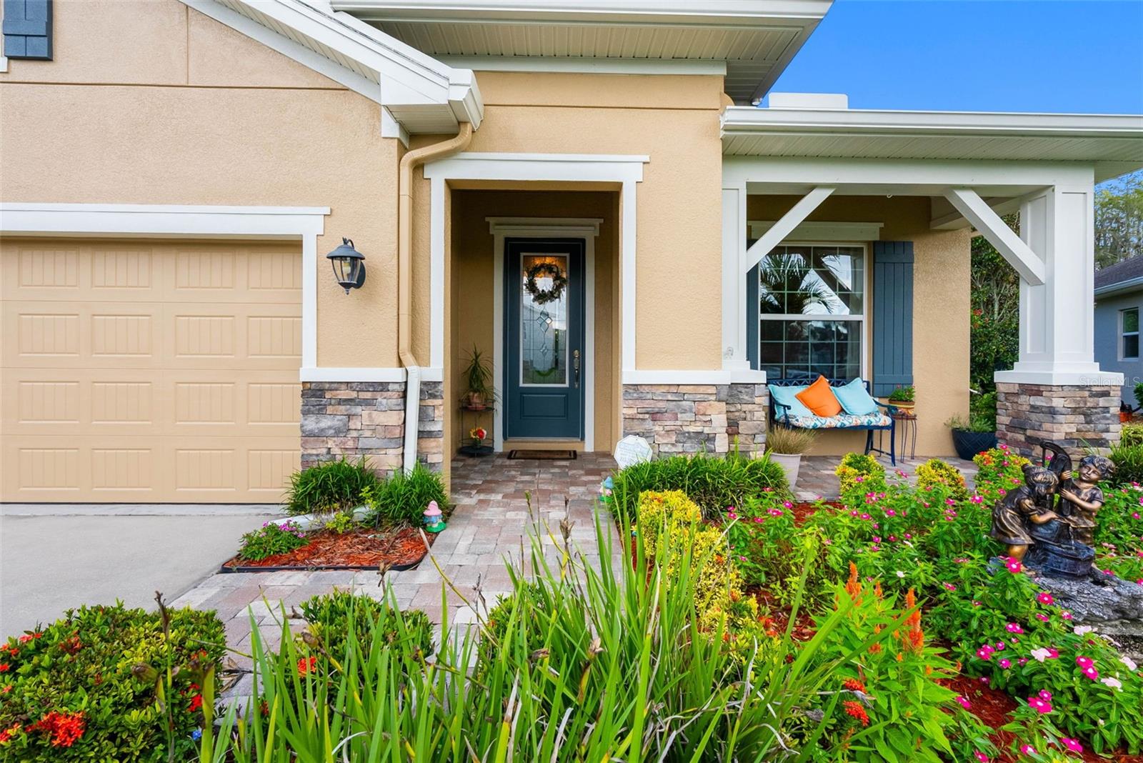 2749 VERONA LANE