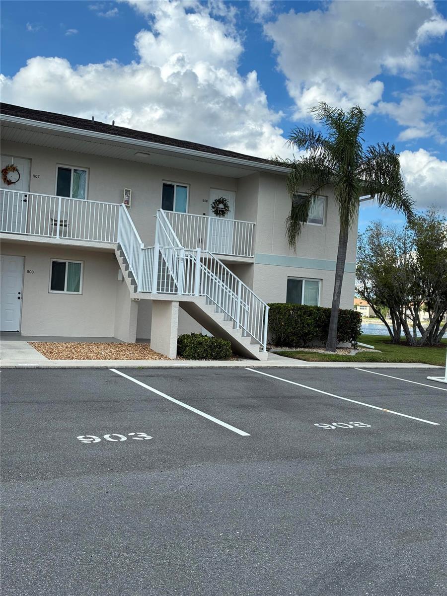 12538 SW KINGSWAY CIRCLE #908, home for sale in Lake Suzy