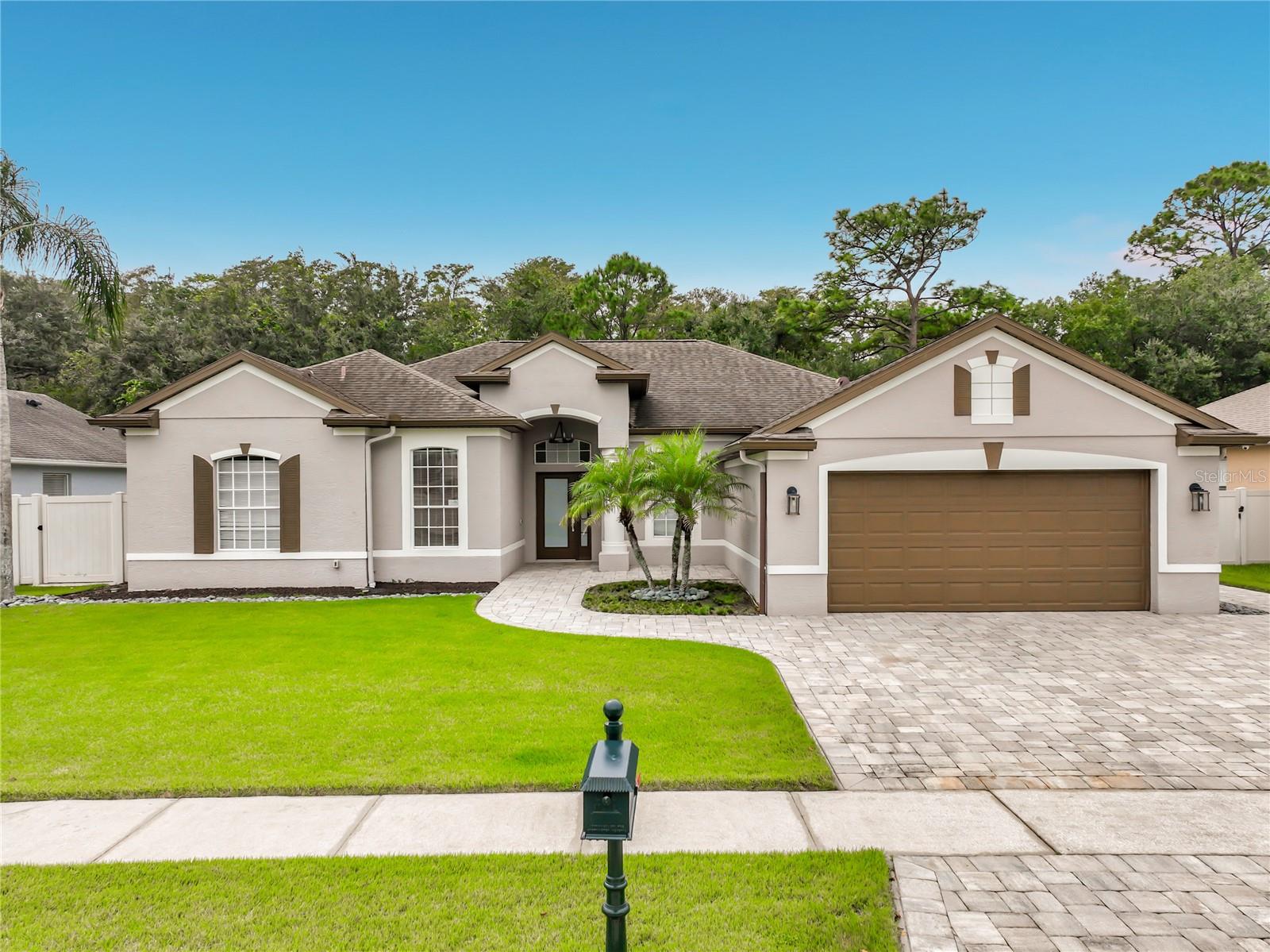 2462 GREENWILLOW DRIVE