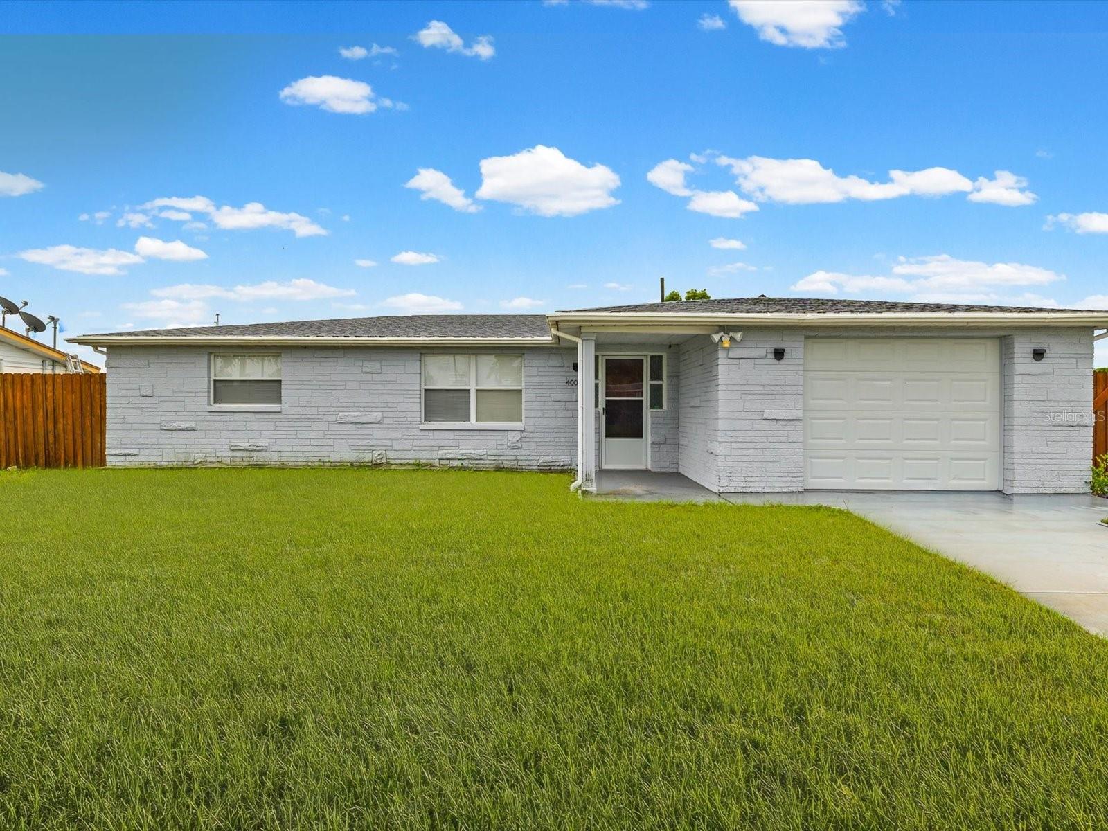 4004 SCARLET MAPLE DRIVE