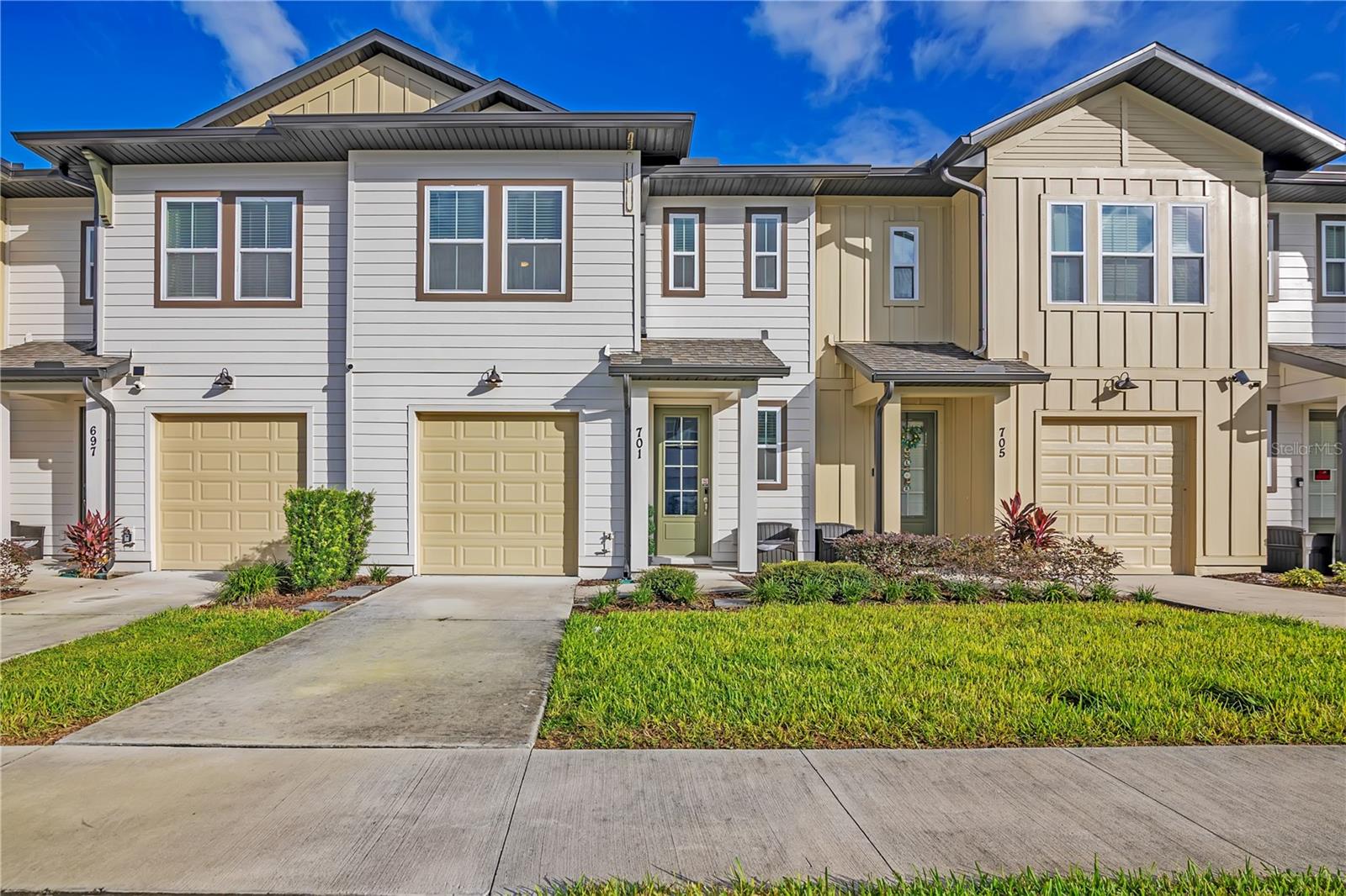 701 LONGBOAT DRIVE, home for sale in Davenport