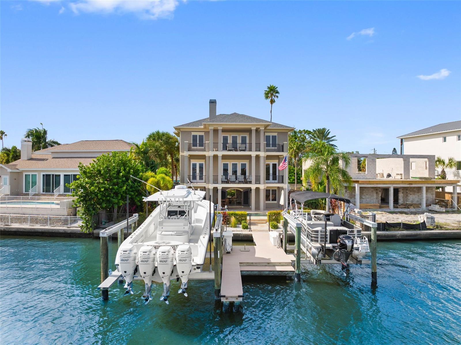 505 HARBOR DRIVE, BELLEAIR BEACH 33786 home for sale