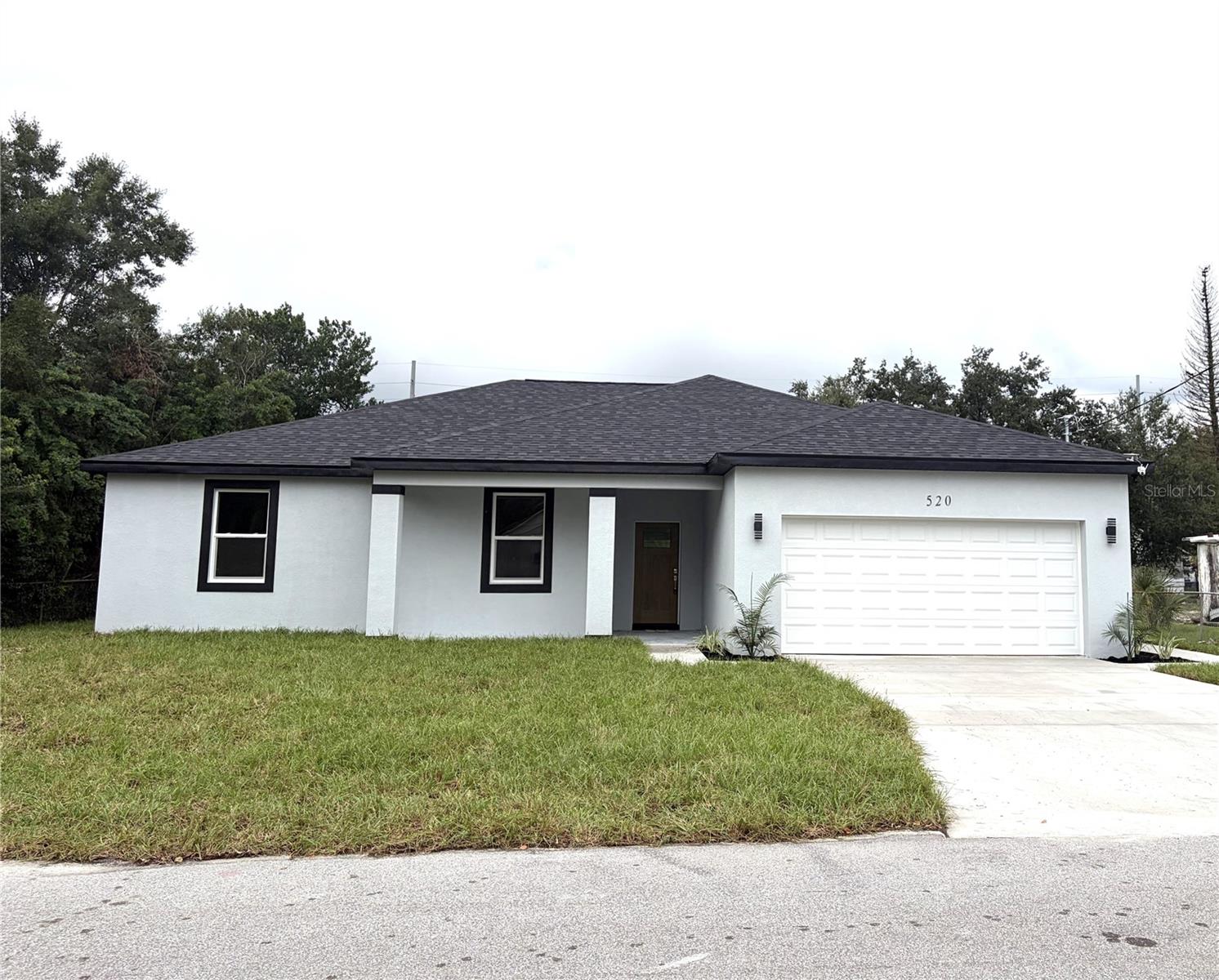 520 POINSETTIA ROAD