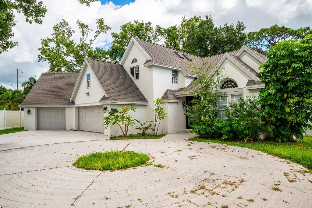 2844 LUCE DRIVE
