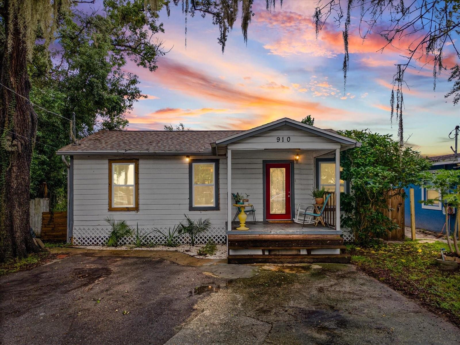 910 E ESKIMO AVENUE