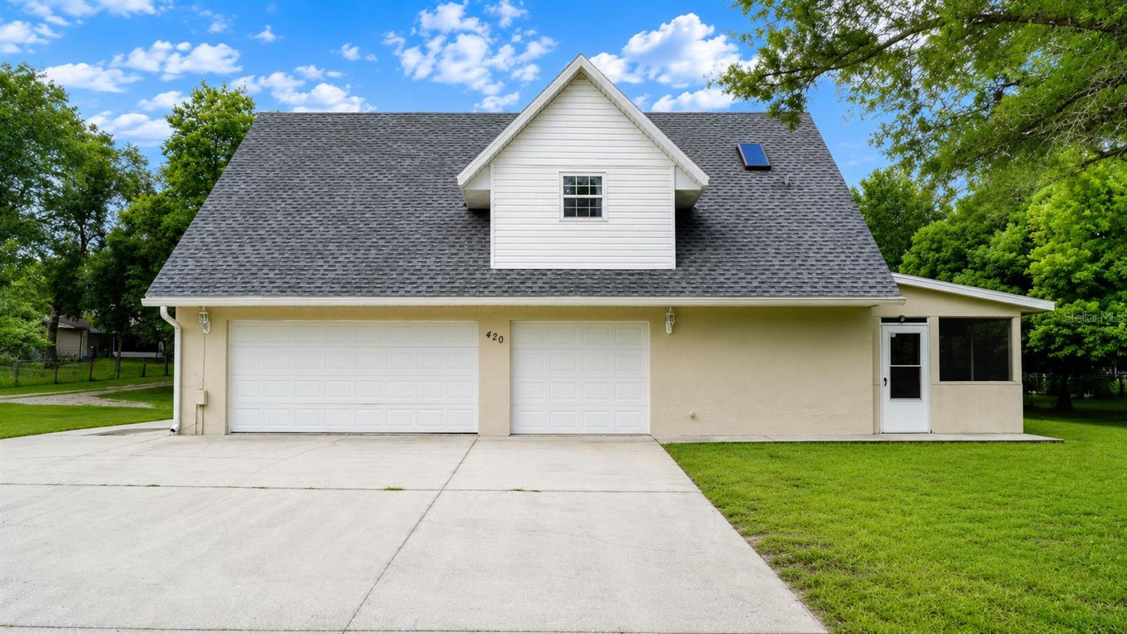 420 E NEW HAMPSHIRE AVENUE, home for sale in DeLand