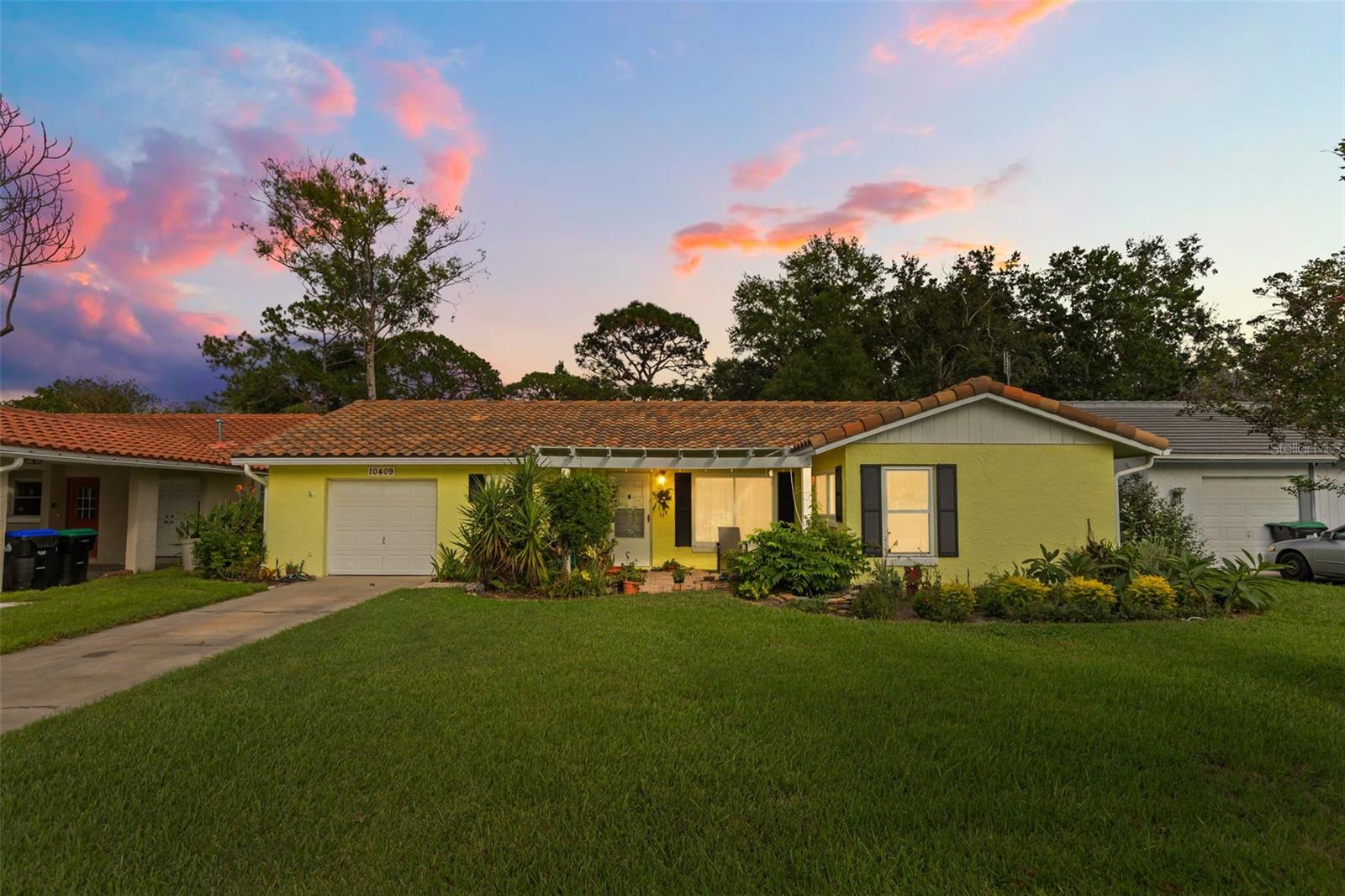 10409 HIDDEN LANE
