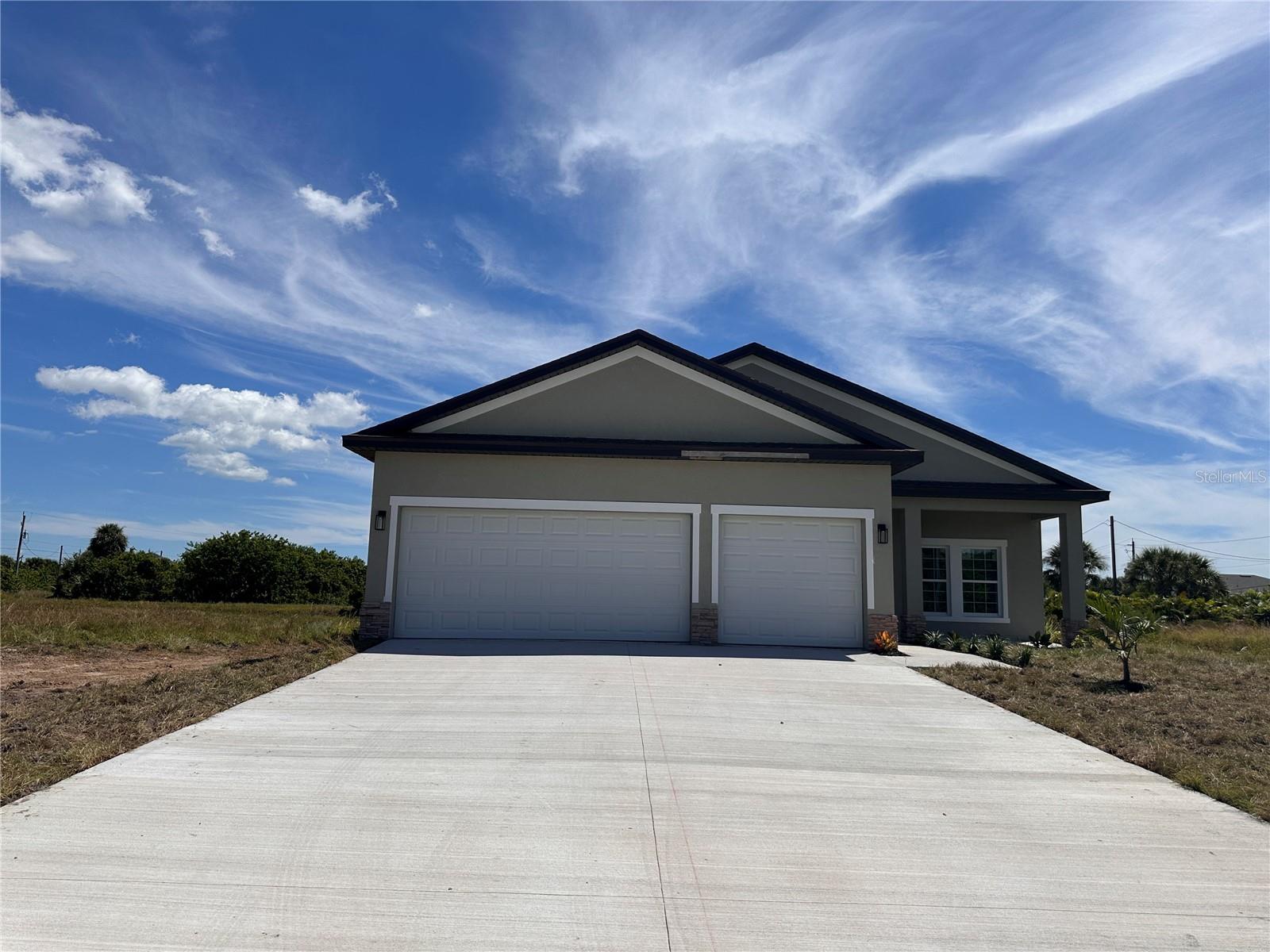 121 INDIAN CREEK DRIVE home for sale in Rotonda Heights