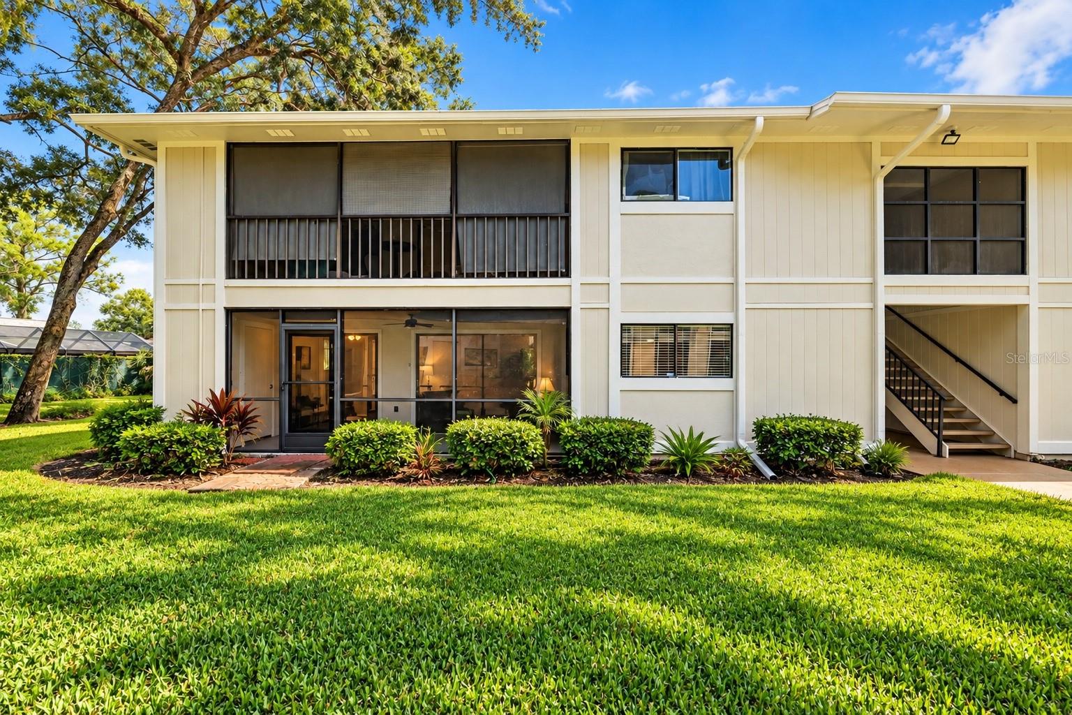 Raintree Village Condo N in Temple Terrace