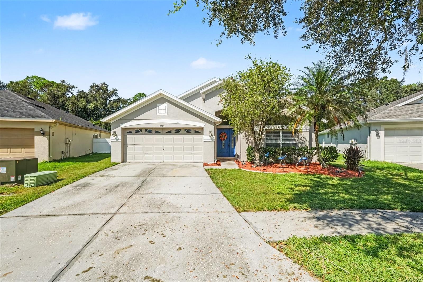 6805 BLUFF MEADOW COURT