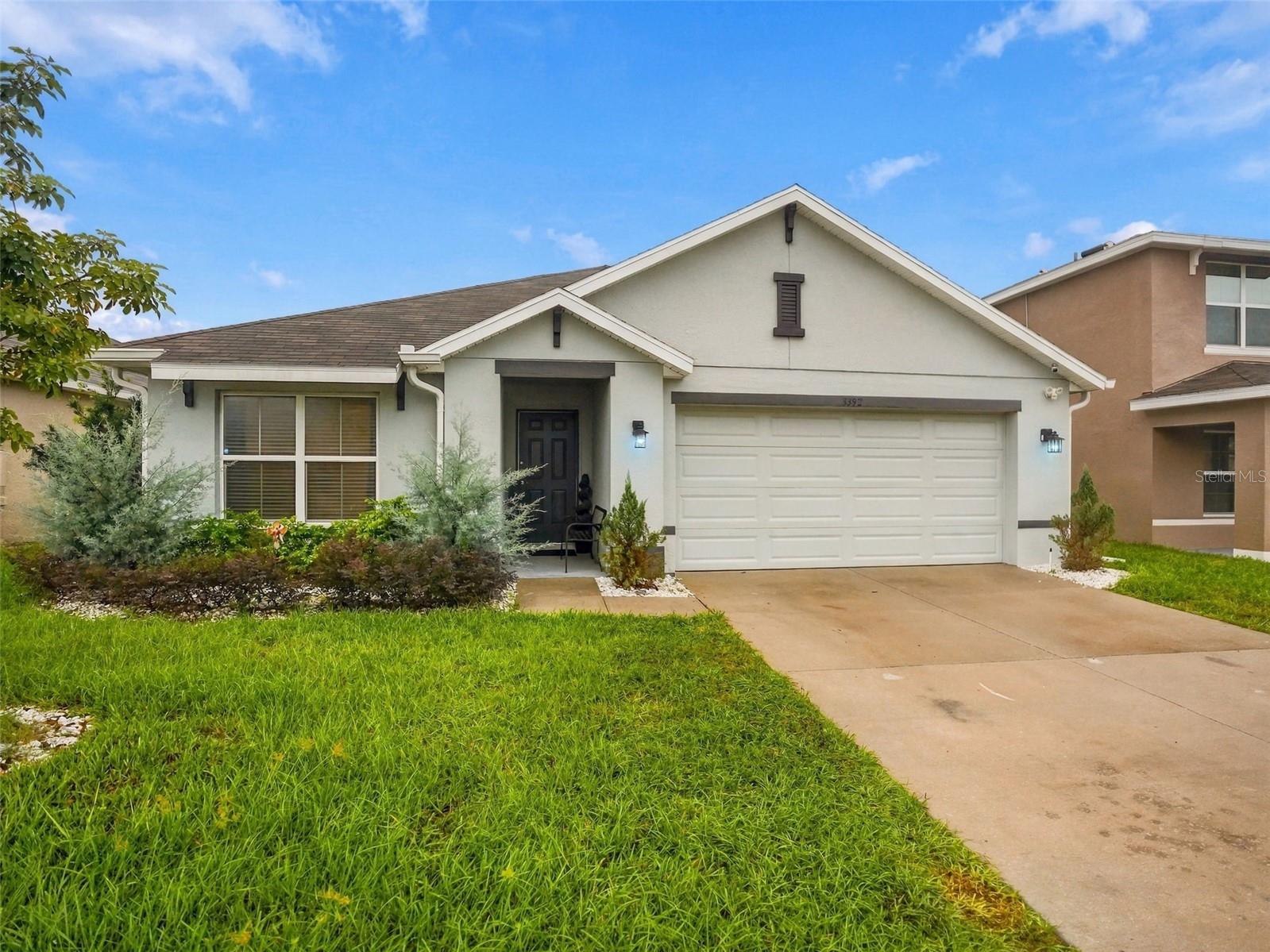 3392 AUTUMN AMBER DRIVE