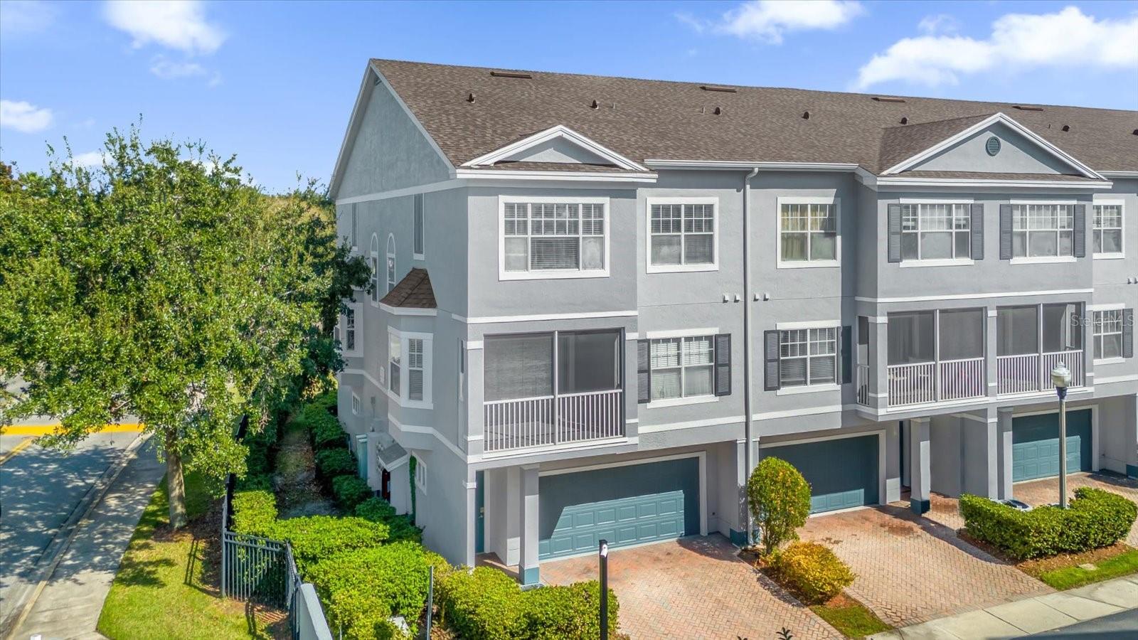 Estates/Park Central Condo