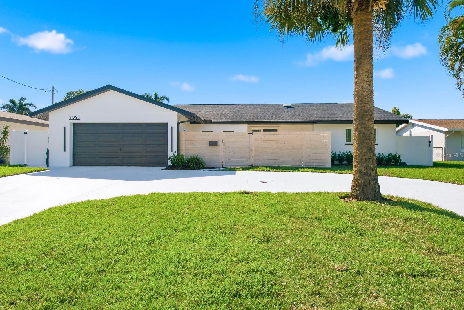 3932 SHORE ACRES BOULEVARD