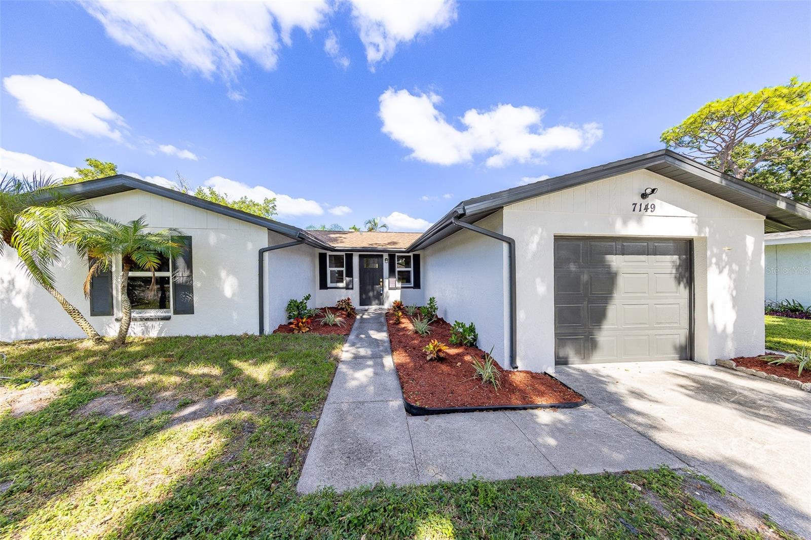 7149 CHANNELSIDE LANE