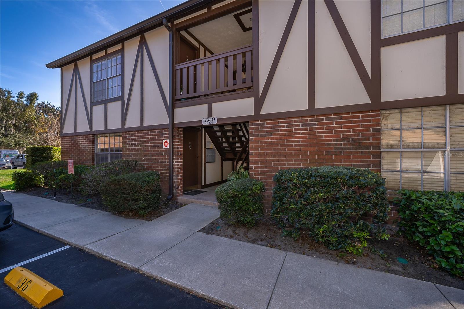 Camelot By Lake Condo