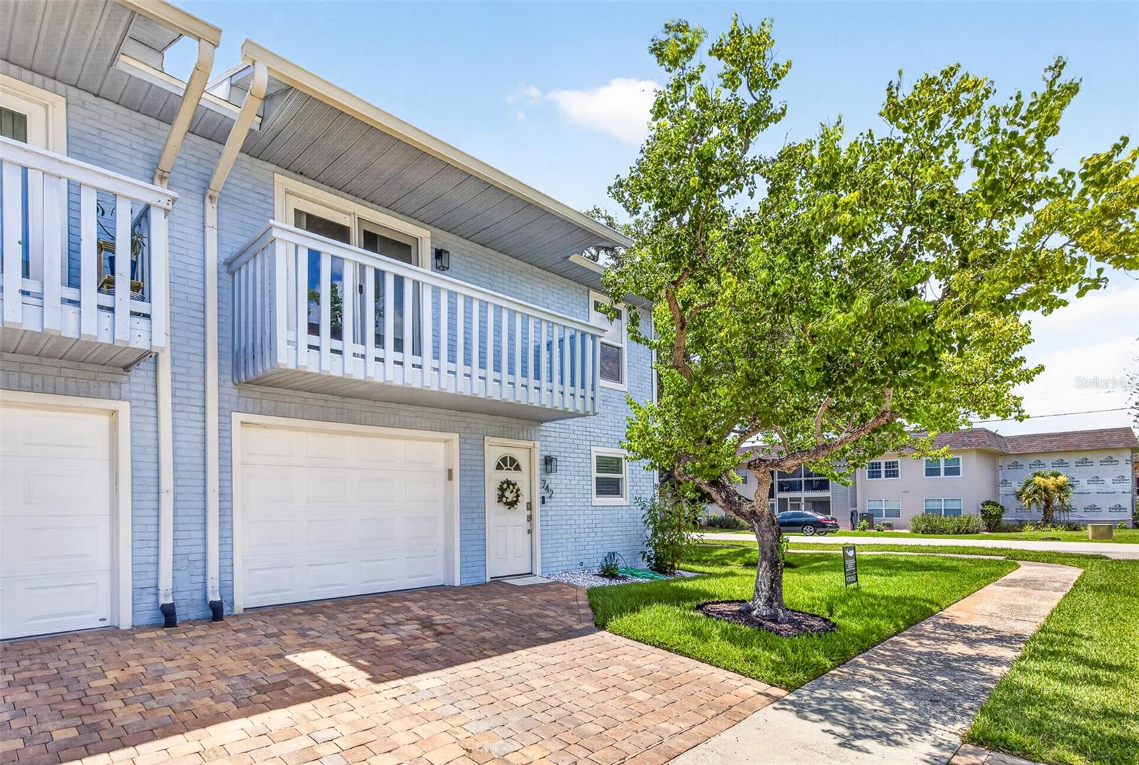 742 LAUREL BAY CIRCLE