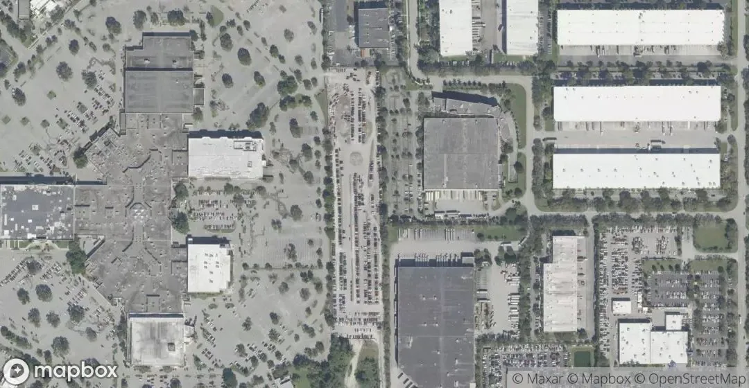 Aerial view of 11183 NW 7th St 204-20, Miami